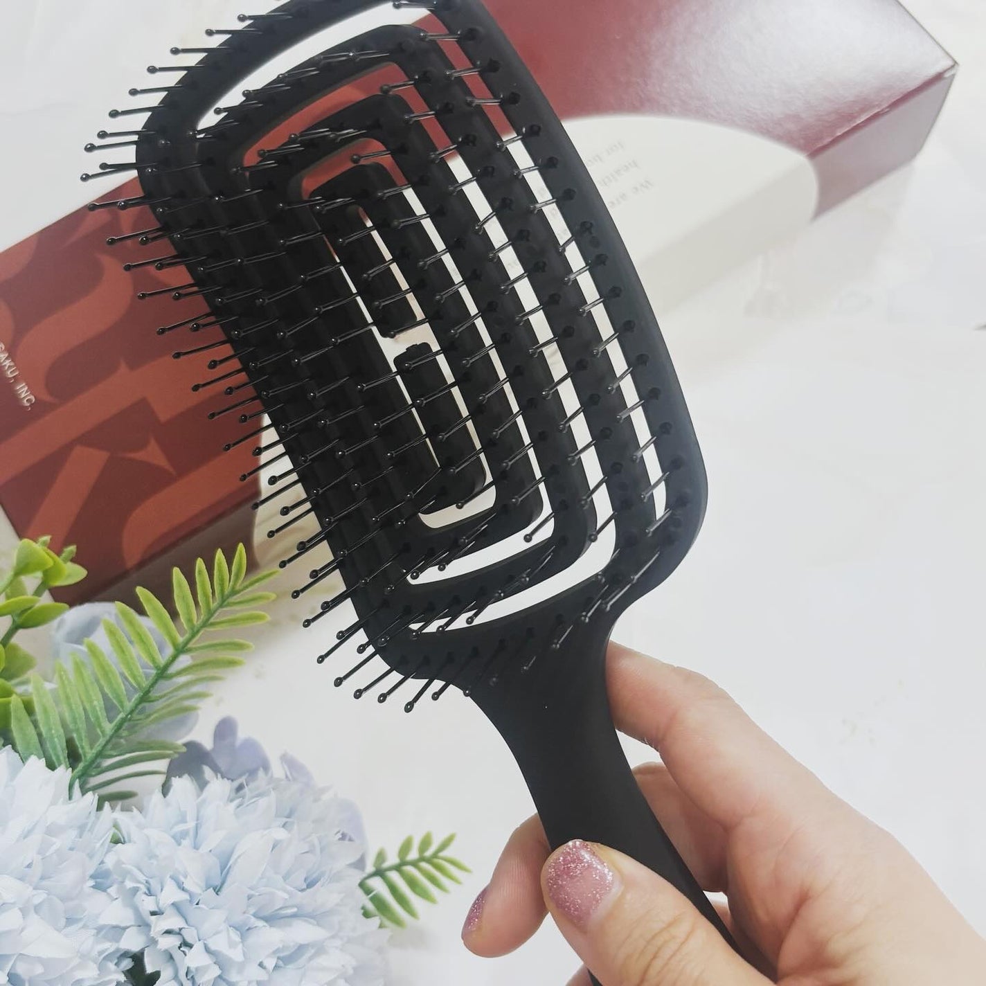 ラン on LIPS 「ヘアケアブランド#87saku#ハナサクさんの速乾ブラシ✨✨✨..」(3枚目)