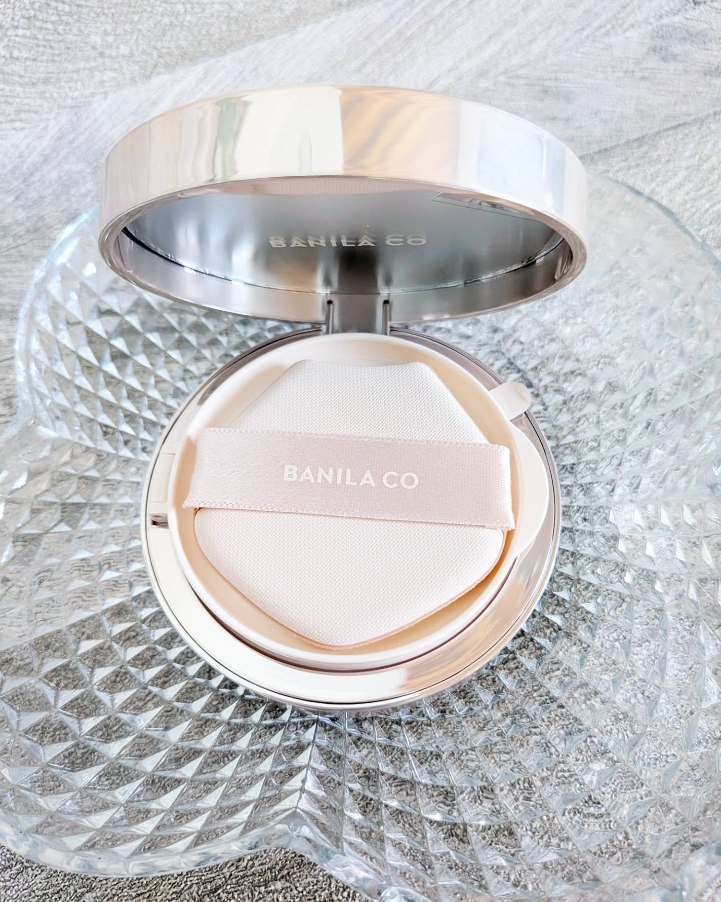 rieð°ãã©ãã100 on LIPS ãããã©ã³æ§ããð@banilaco_japanãšãã»ã³ã¹ã¹ãã³..ãïŒ2æç®ïŒ