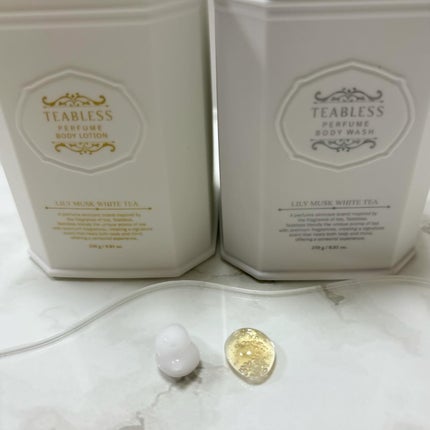 パフュームボディローション リリィムスクホワイトティー/TEABLESS/ボディローションを使ったクチコミ(5枚目)