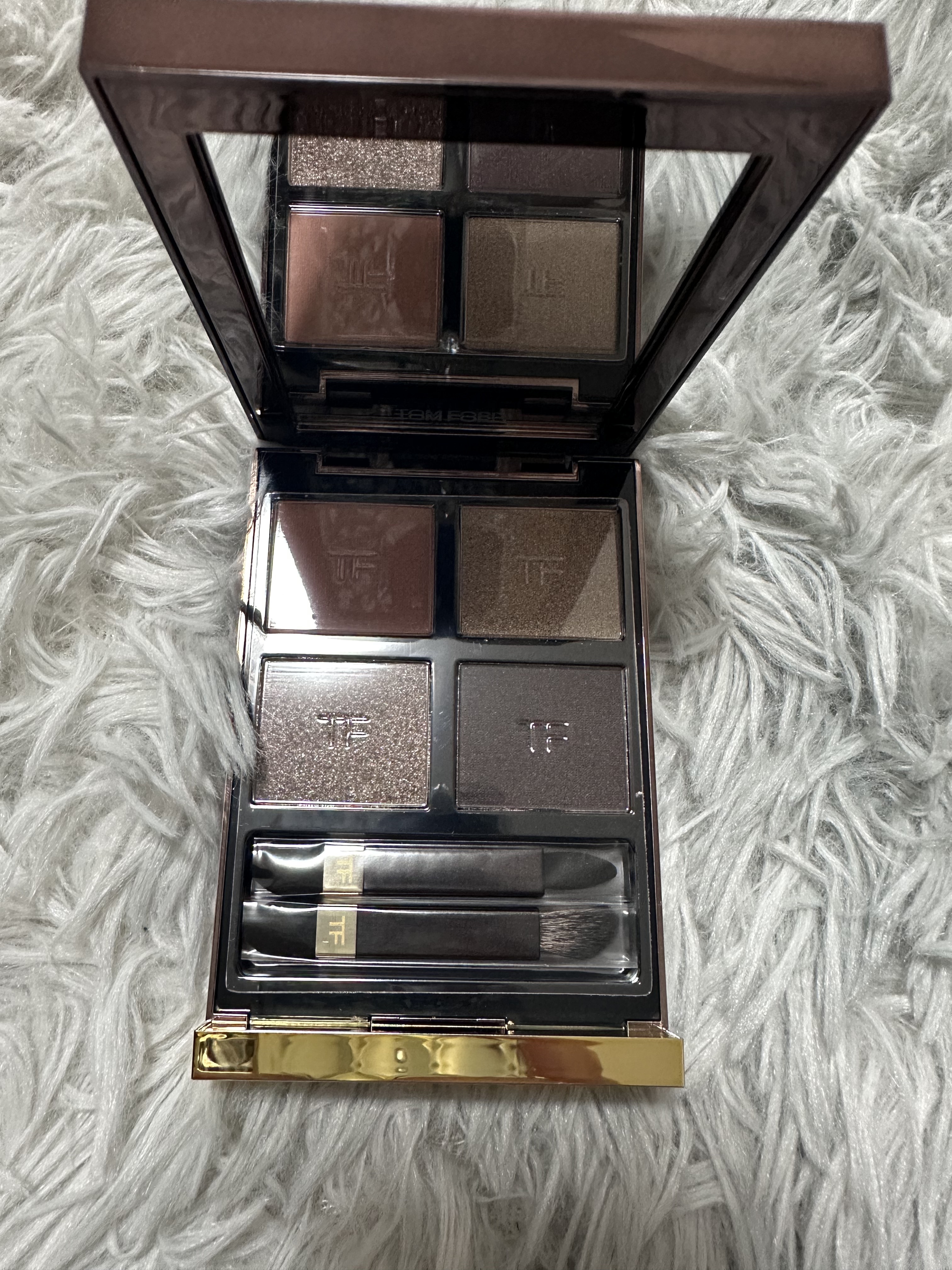 アイ カラー クォード 35CR ローズ トパーズ (限定品)/TOM FORD BEAUTY/アイシャドウパレットを使ったクチコミ（1枚目）