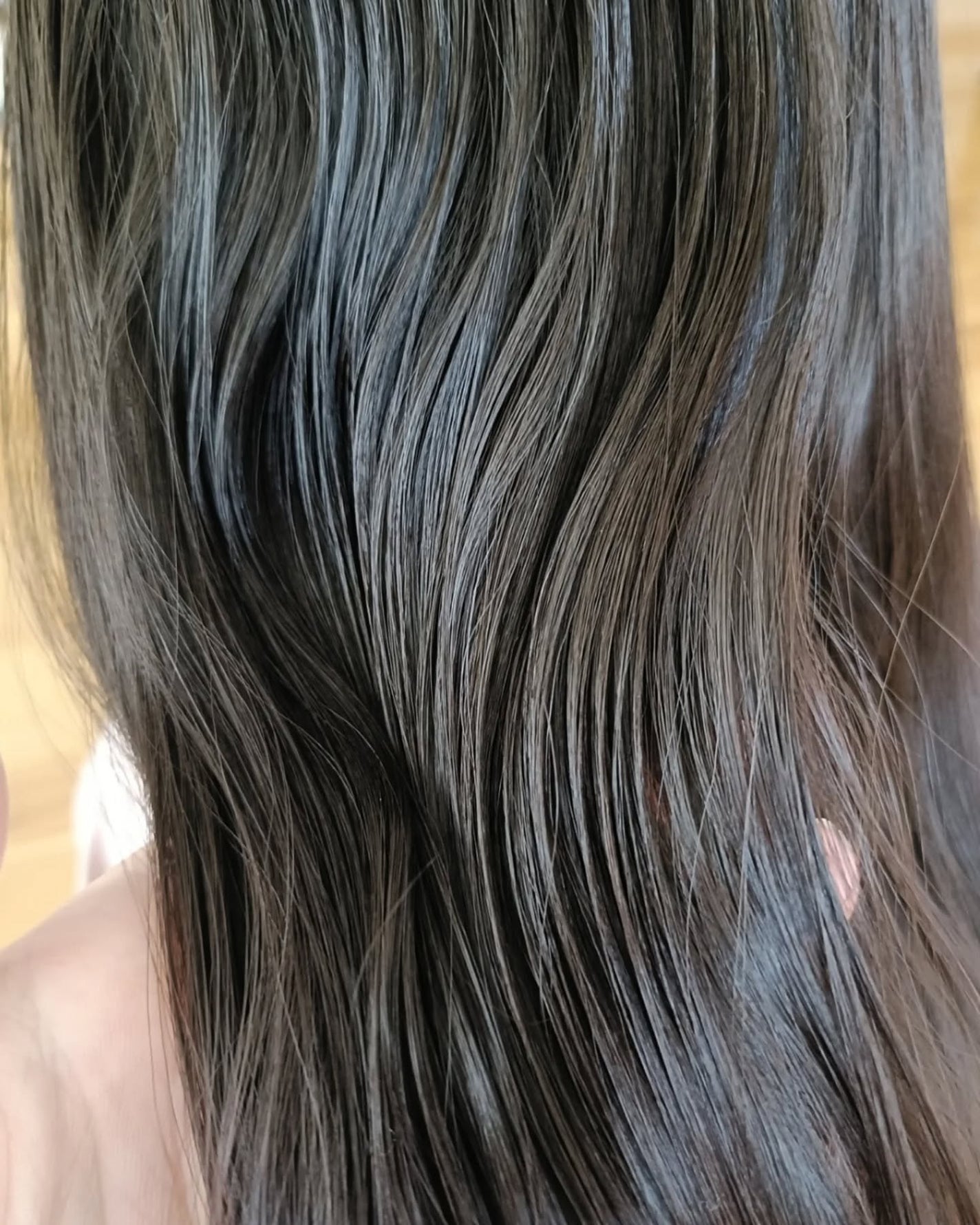 ヒリツ ルミナスヘアスプレー/hiritu/ヘアスプレーを使ったクチコミ(3枚目)