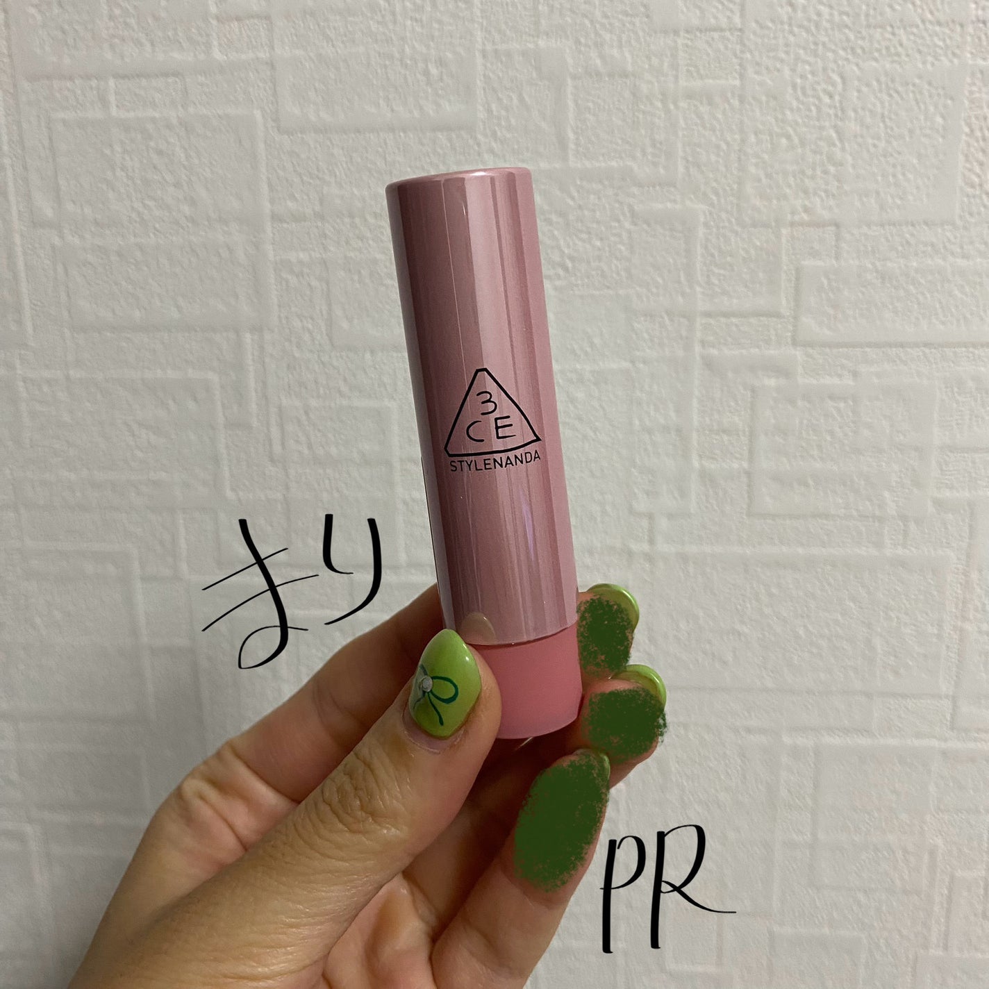 3CE グレイジーリップグロウ/3CE/リップグロスを使ったクチコミ(2枚目)