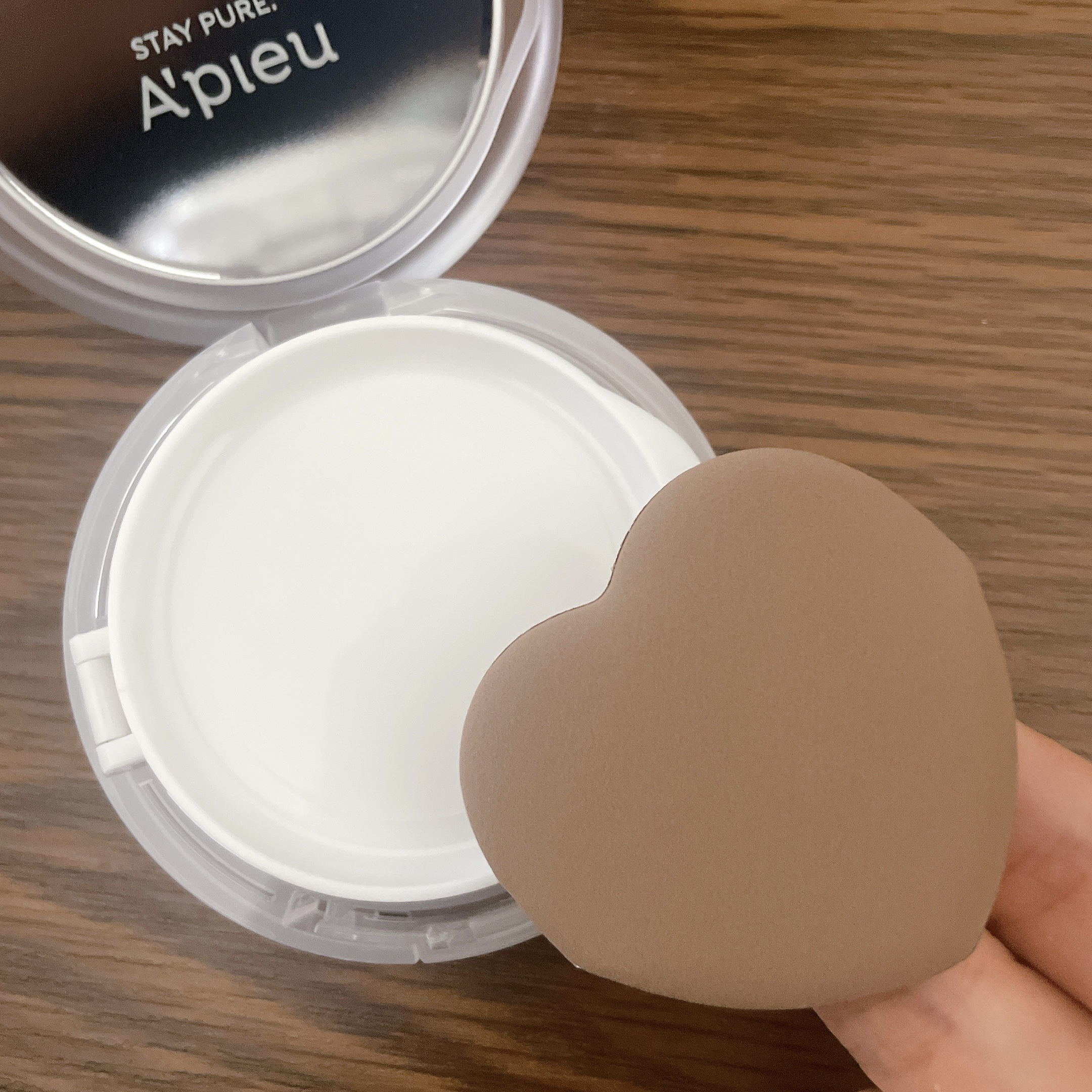 ウォーターロック サラサラパクト/A’pieu/フェイスパウダーを使ったクチコミ（3枚目）