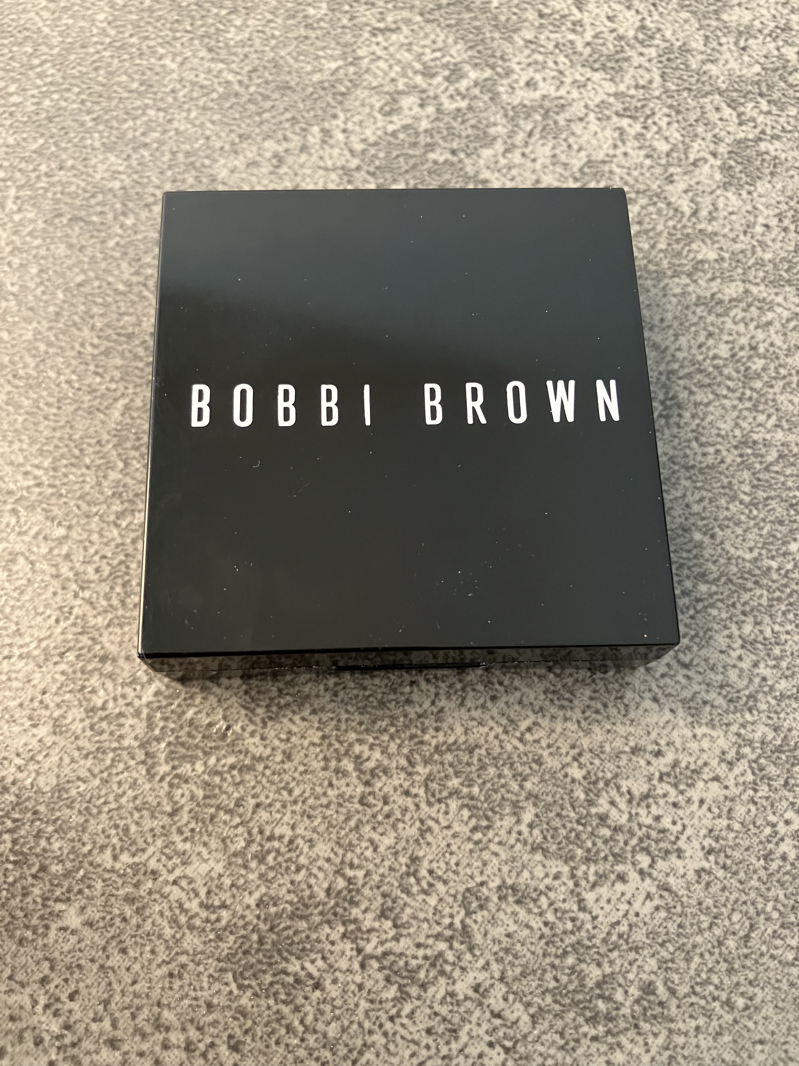 ハイライティング パウダー ピンクグロウ/BOBBI BROWN/パウダーハイライトを使ったクチコミ（1枚目）