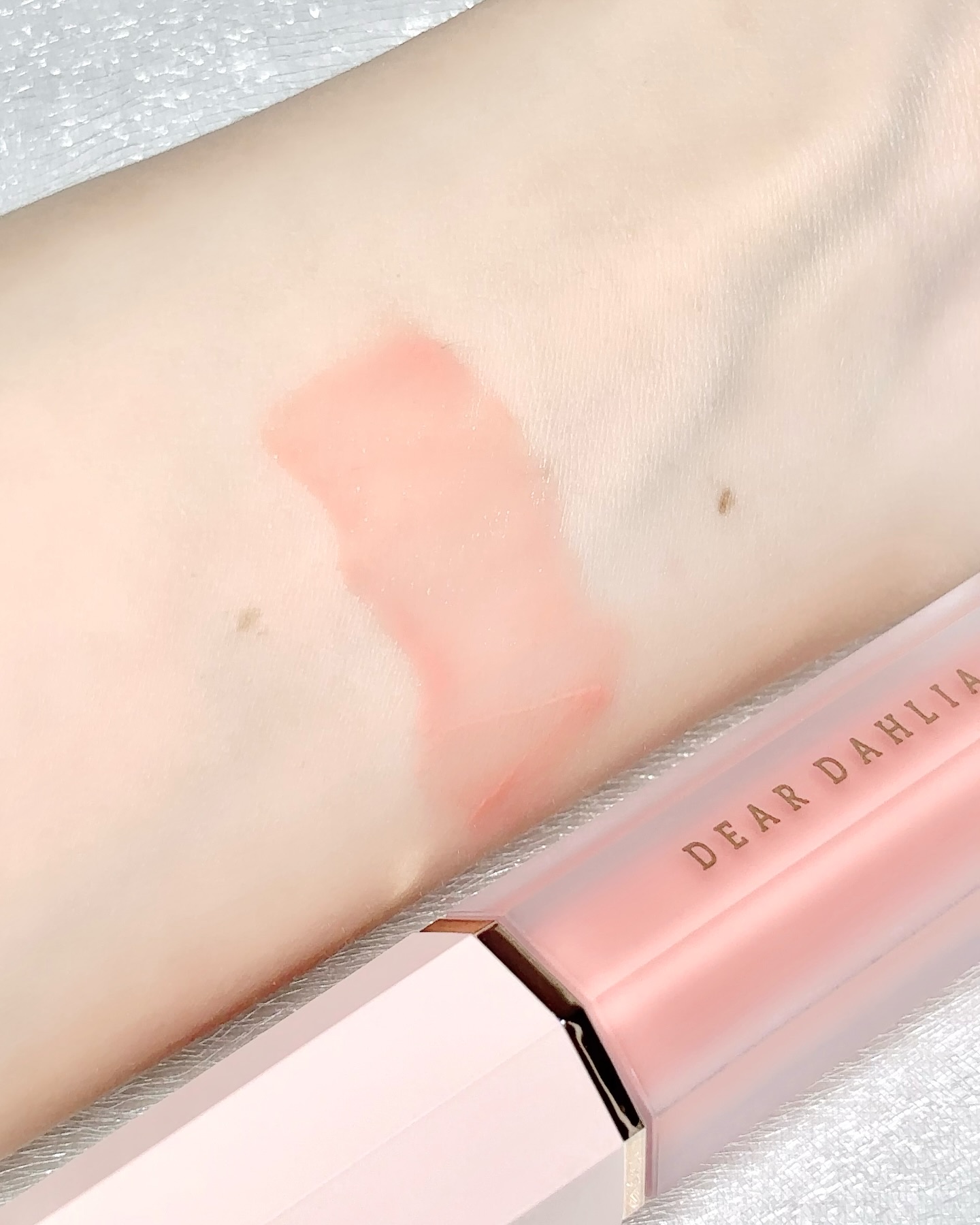 ペタルドロップリキッドブラッシャー/DEAR DAHLIA/リキッドチークを使ったクチコミ（3枚目）