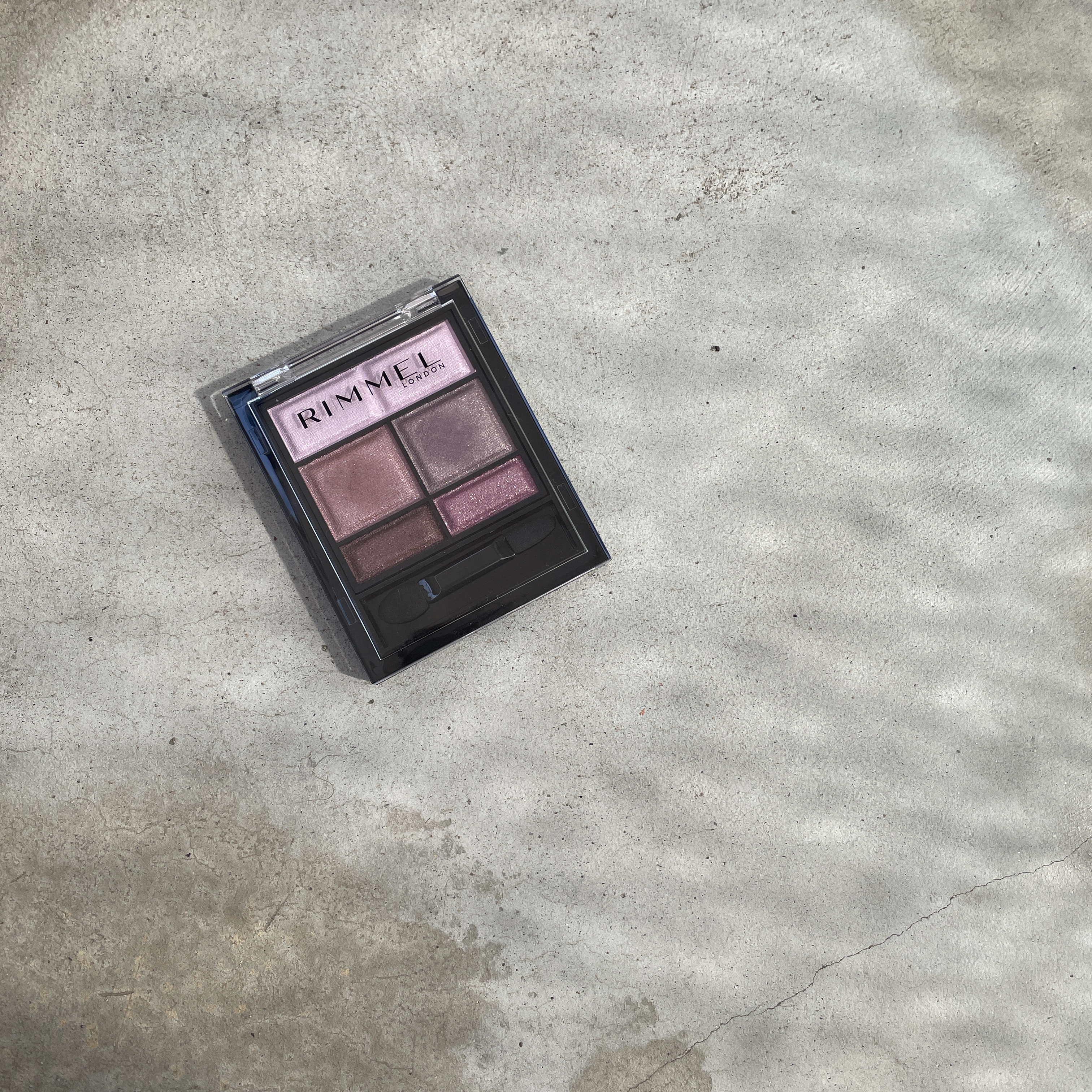 ワンダー スウィート アイシャドウ/リンメル ロンドン/アイシャドウパレットを使ったクチコミ（1枚目）