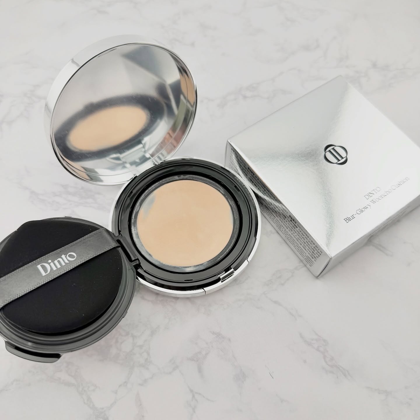 ブラーグローイクッション 943 Calm Wooncho/Dinto/クッションファンデーションを使ったクチコミ（1枚目）