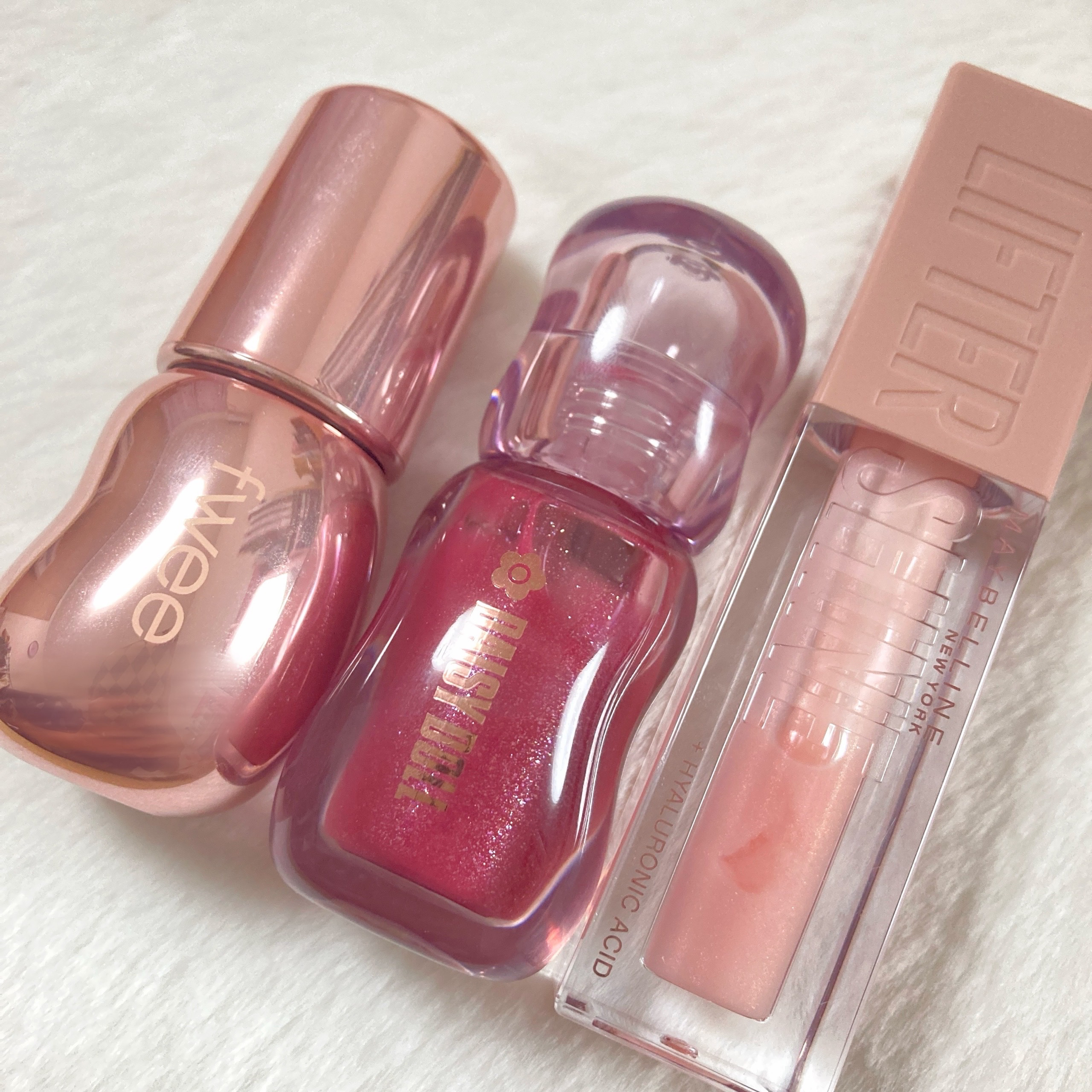 フィー 3Dボリューミンググロス/fwee/リップグロスを使ったクチコミ（1枚目）