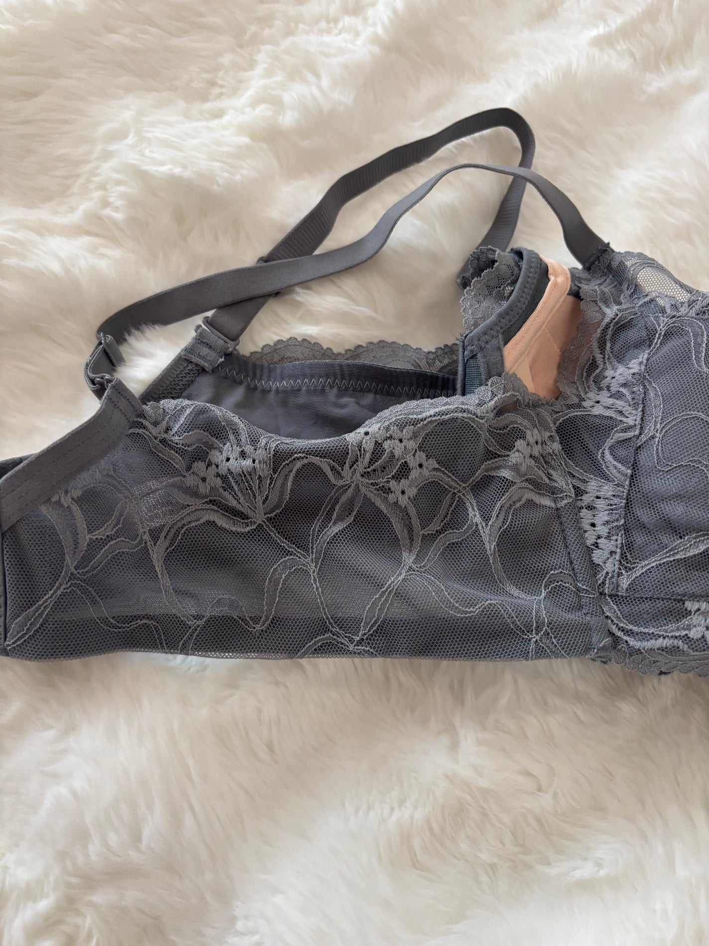 ちゃんまぃ on LIPS 「【✨まじで惚れた!ノンワイヤーなのに「盛れる」ってどういうこと..」(6枚目)