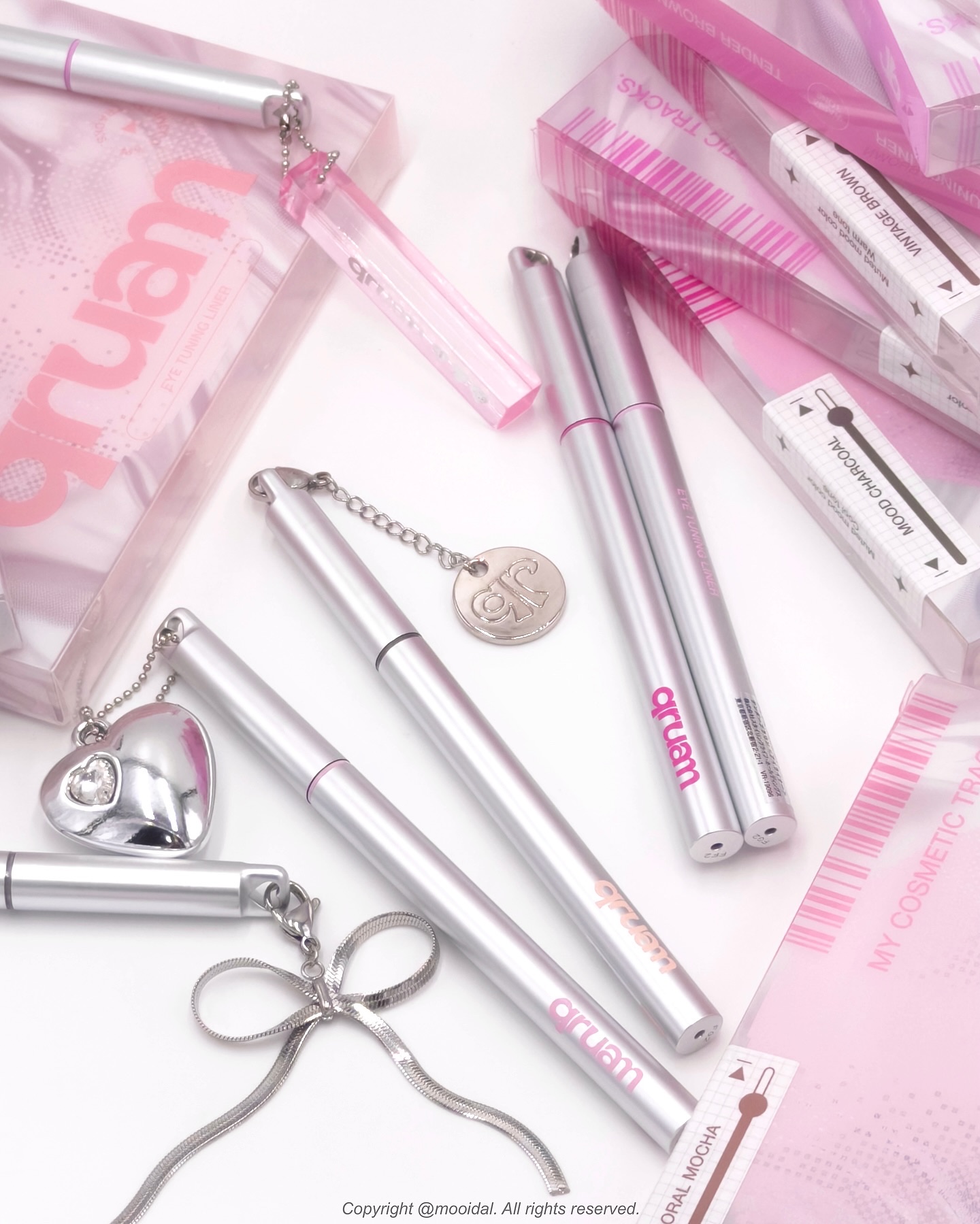 キュルアム　アイチューニングライナー/キュルアム/リキッドアイライナーを使ったクチコミ（3枚目）