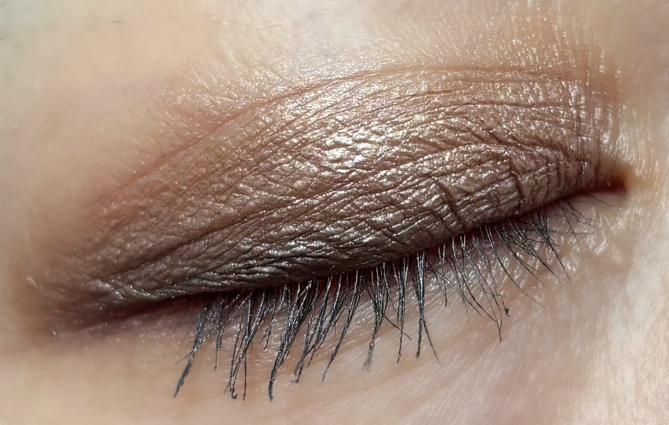 コブルストーン レーン アイシャドウ パレット/BOBBI BROWN/アイシャドウパレットを使ったクチコミ（3枚目）