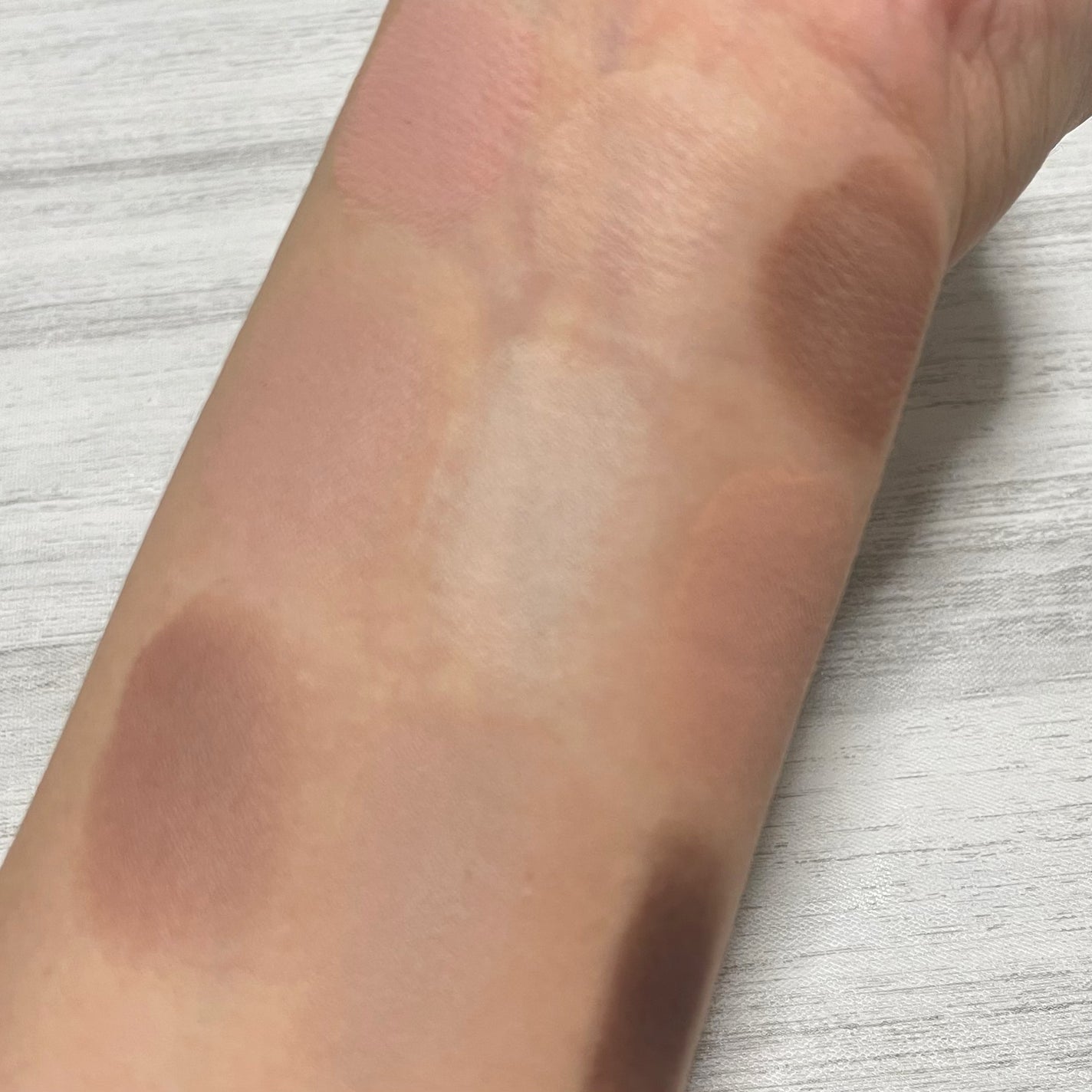 マイフェイブムードアイパレット 9カラー/HOLIKA HOLIKA/アイシャドウパレットを使ったクチコミ(4枚目)