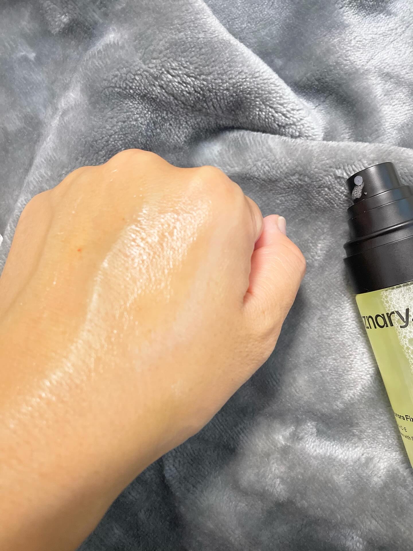 ビタ３オーロラフィクサートナー/オーズナリー/フィックスミストを使ったクチコミ（3枚目）