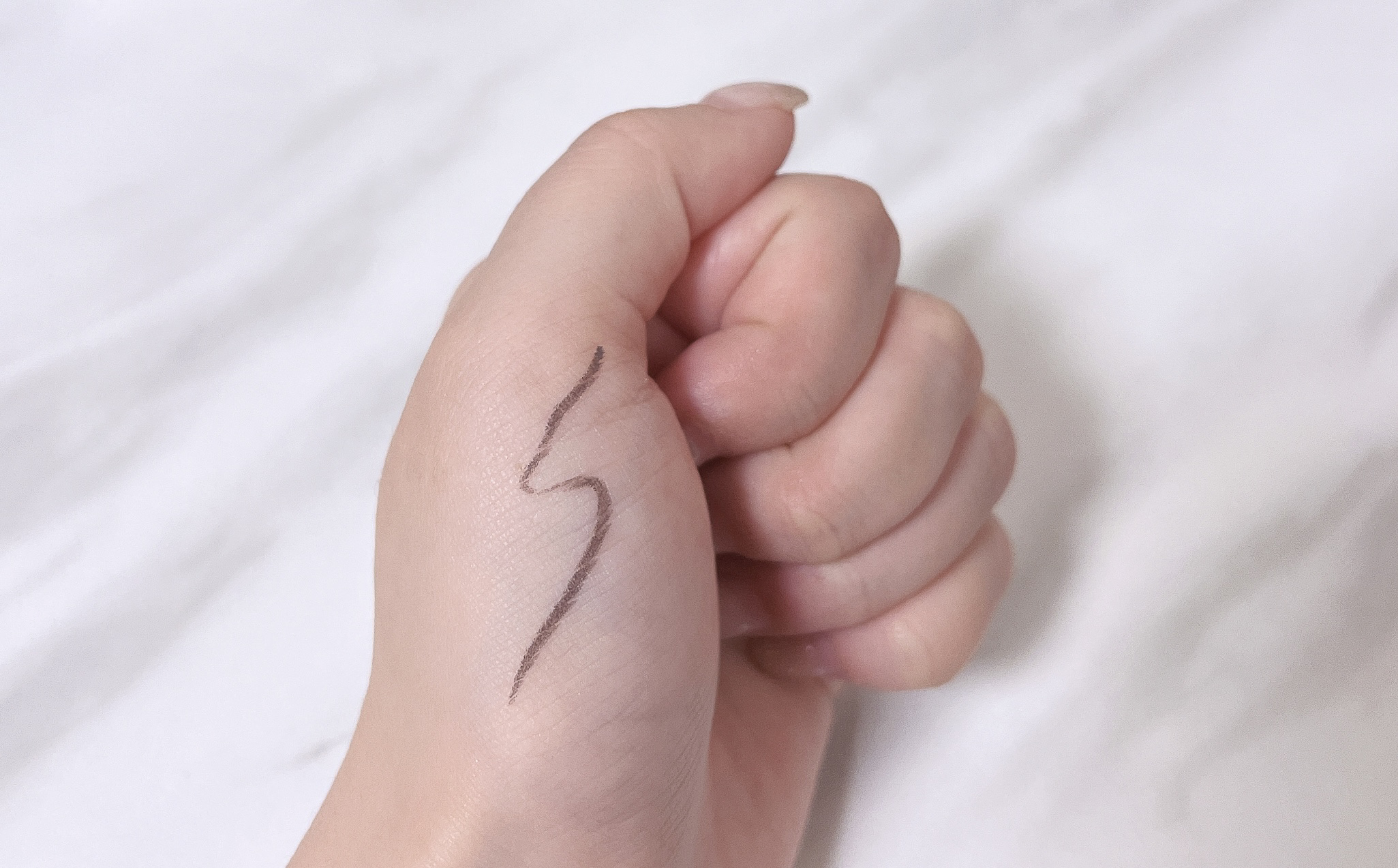 クリーミータッチライナー/キャンメイク/ジェルアイライナーを使ったクチコミ（2枚目）