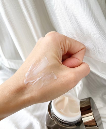 スーパーQuSomeクリーム/b.glen/フェイスクリームを使ったクチコミ(4枚目)