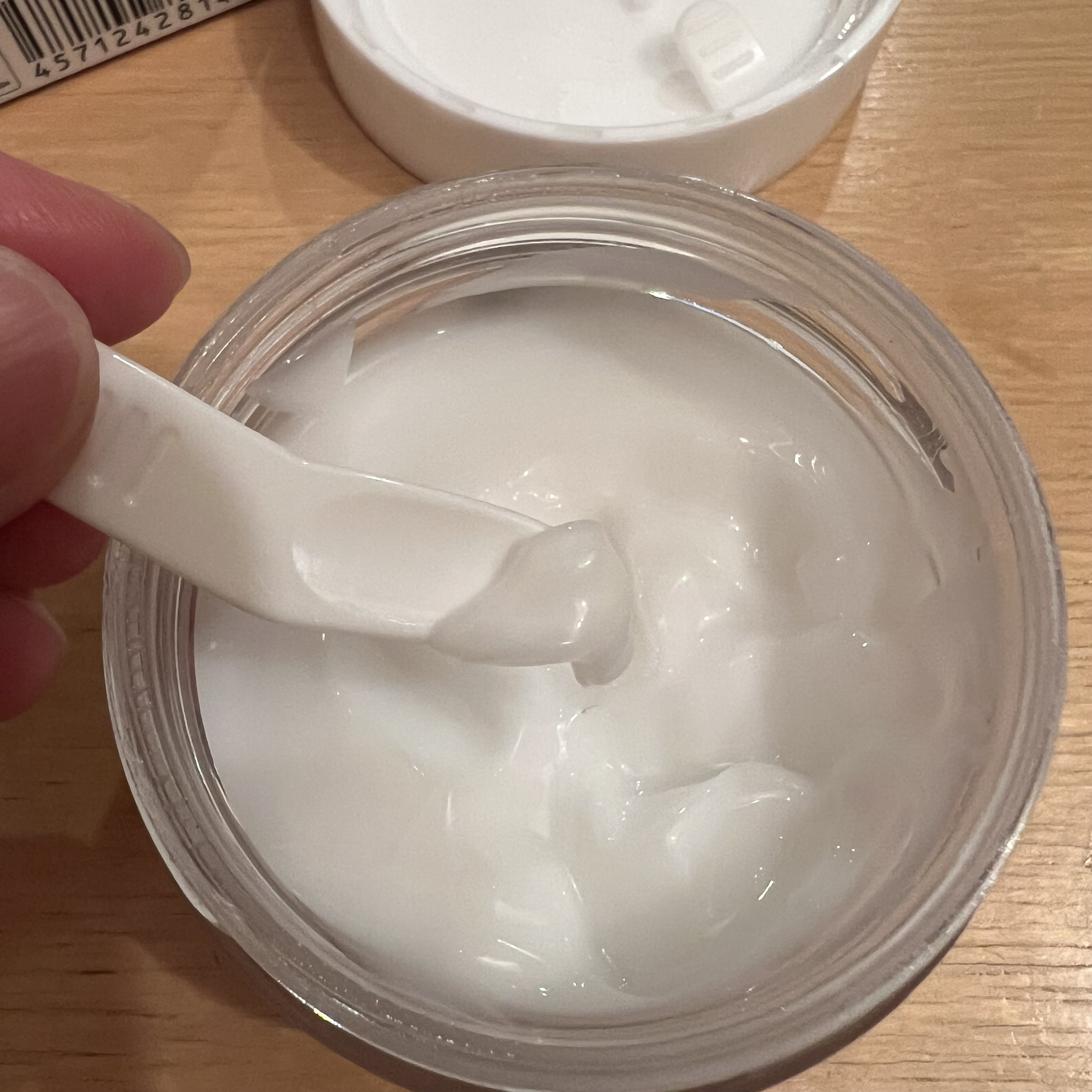 インジェスク PH ３００００ ＋LH ピールケア セラム/INJESK/ピーリングを使ったクチコミ（3枚目）