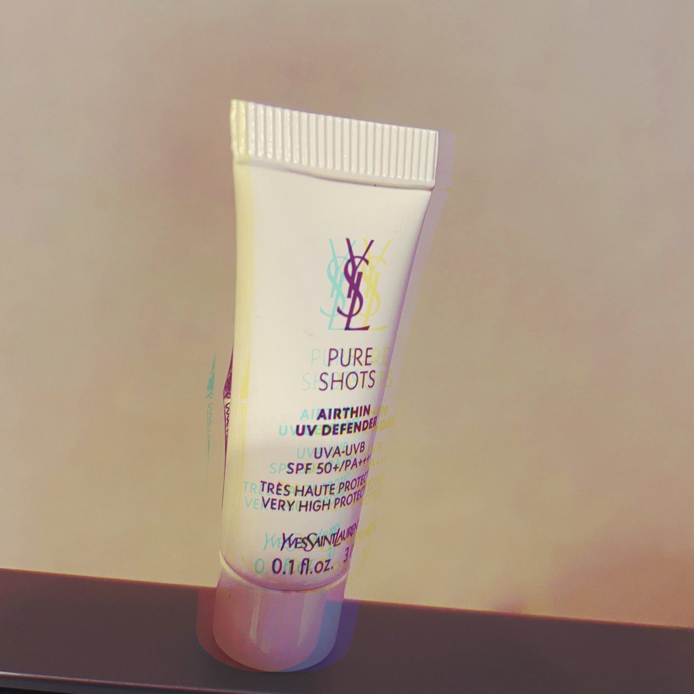 ピュアショット エアリーライト UV50/YVES SAINT LAURENT BEAUTE/日焼け止めミルクを使ったクチコミ(1枚目)