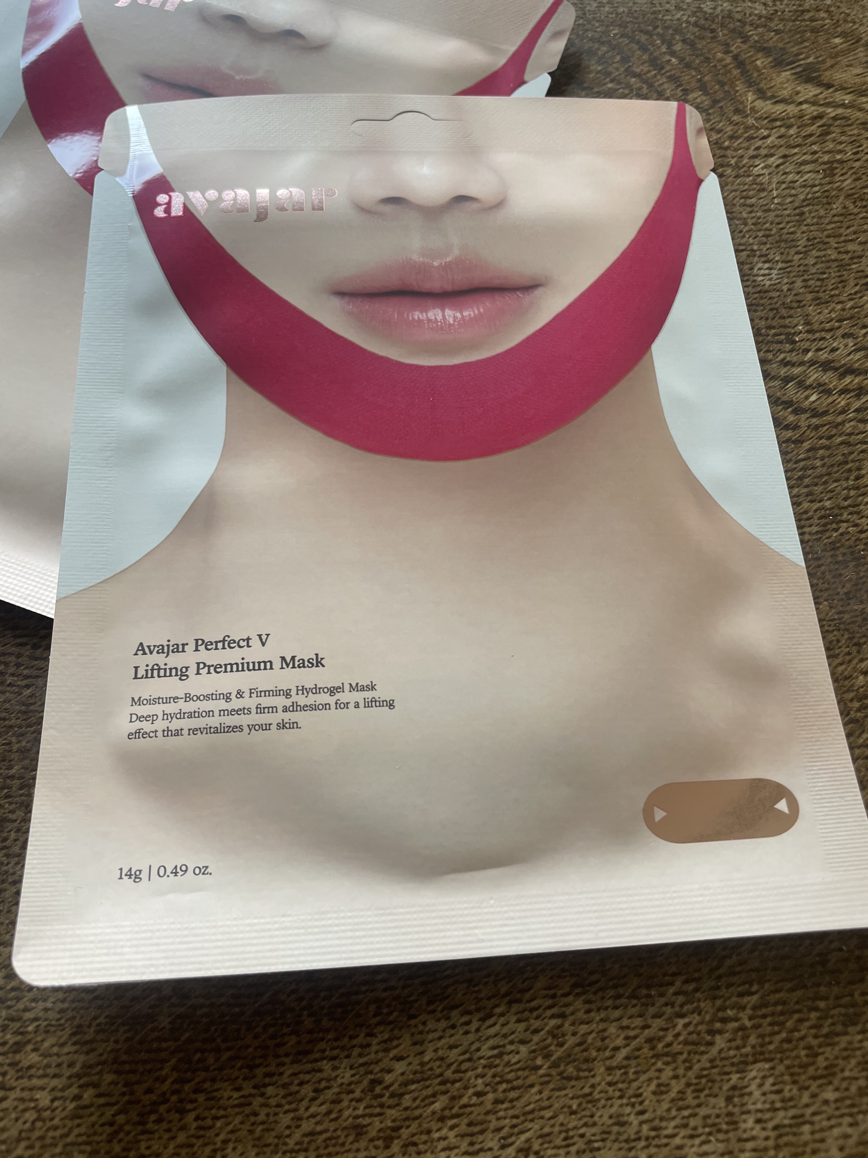 エイバジャル パーフェクトVリフティング プレミアムマスク/avajar/シートマスク・パックを使ったクチコミ（2枚目）