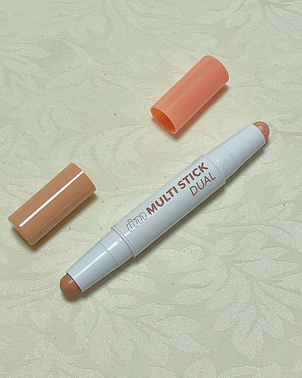 アイムマルチスティック デュアル/i’m meme/シェーディングを使ったクチコミ（3枚目）