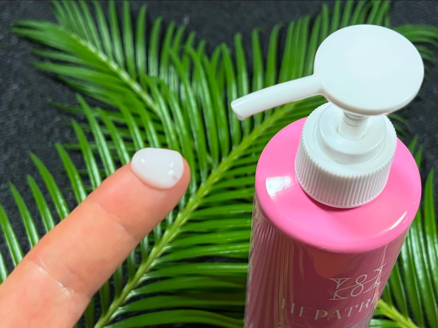 ヘパトリート 薬用保湿オールインワンジェル　[医薬部外品]/ゼトックスタイル/オールインワン化粧品を使ったクチコミ（2枚目）