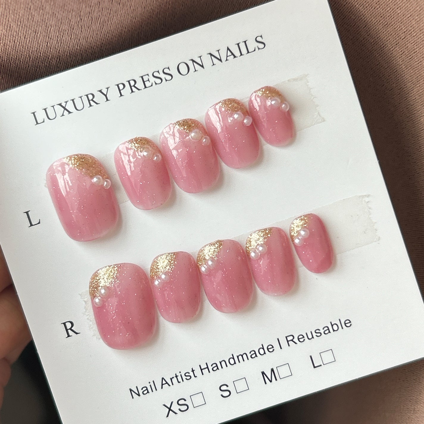 nail_c_tip フォロバ on LIPS 「◻︎独学セルフネイル◻︎チビ爪でも出来るネイル◻︎プチプラ10..」(1枚目)