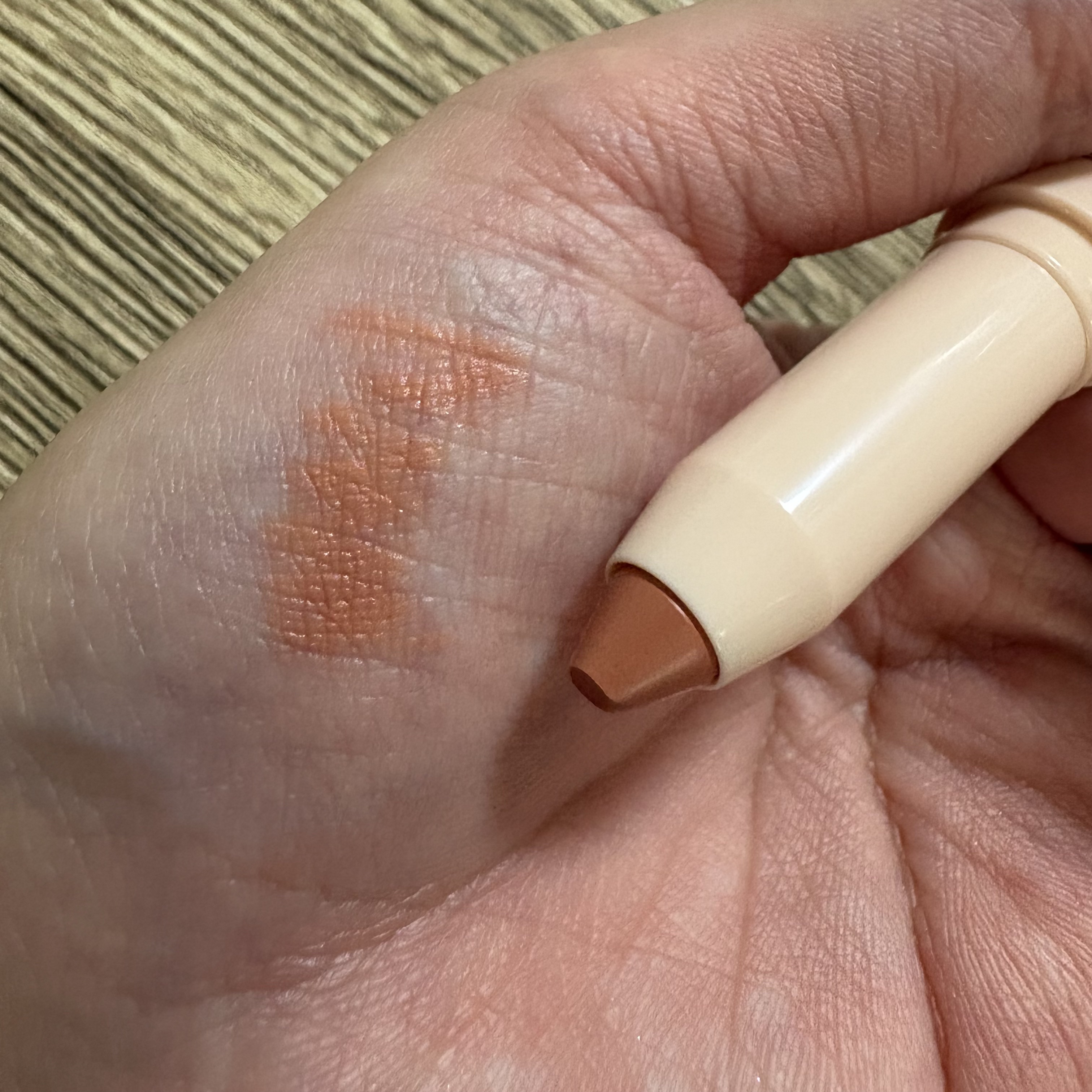 リップセラムクレヨン/エトヴォス/口紅 by にゃみー★フォロバ投稿ある方