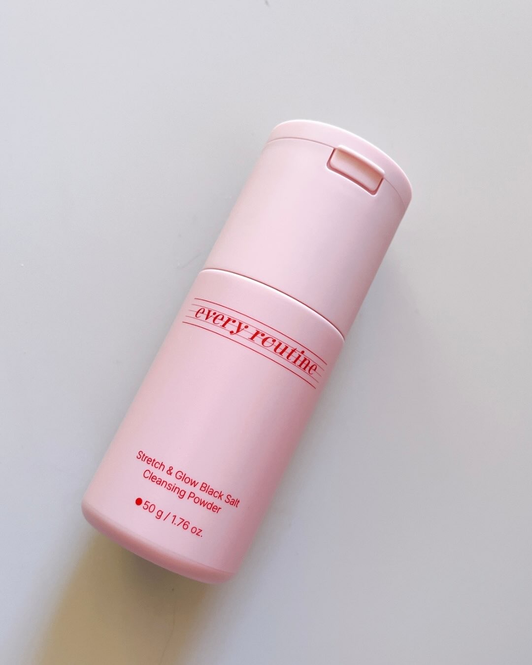 EveryRoutine ストレッチ＆グロウ ブラックソルトクレンジングパウダー