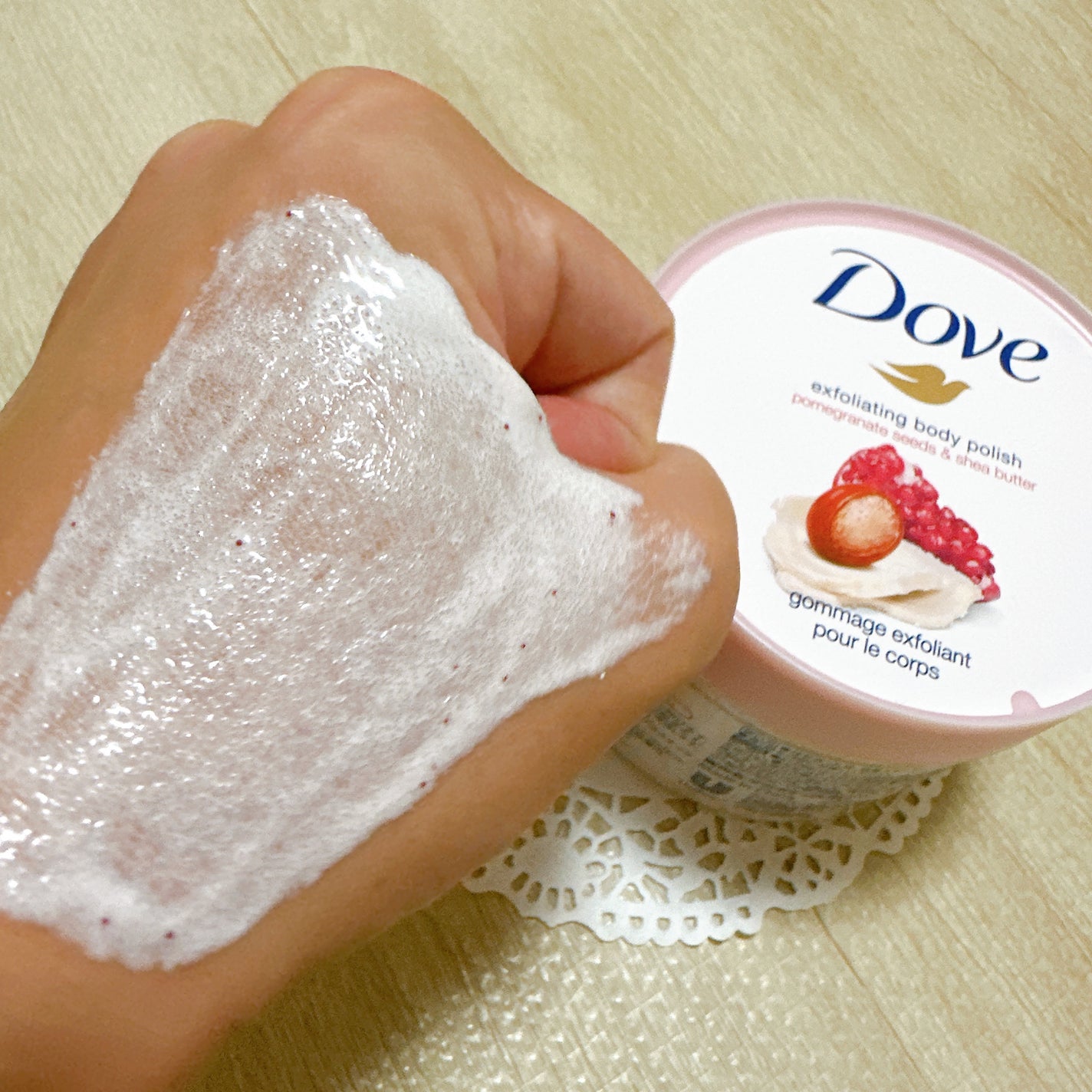 ダヴ ふわとろクリーミースクラブ ザクロ&シアバター/ダヴ/ボディスクラブを使ったクチコミ(5枚目)