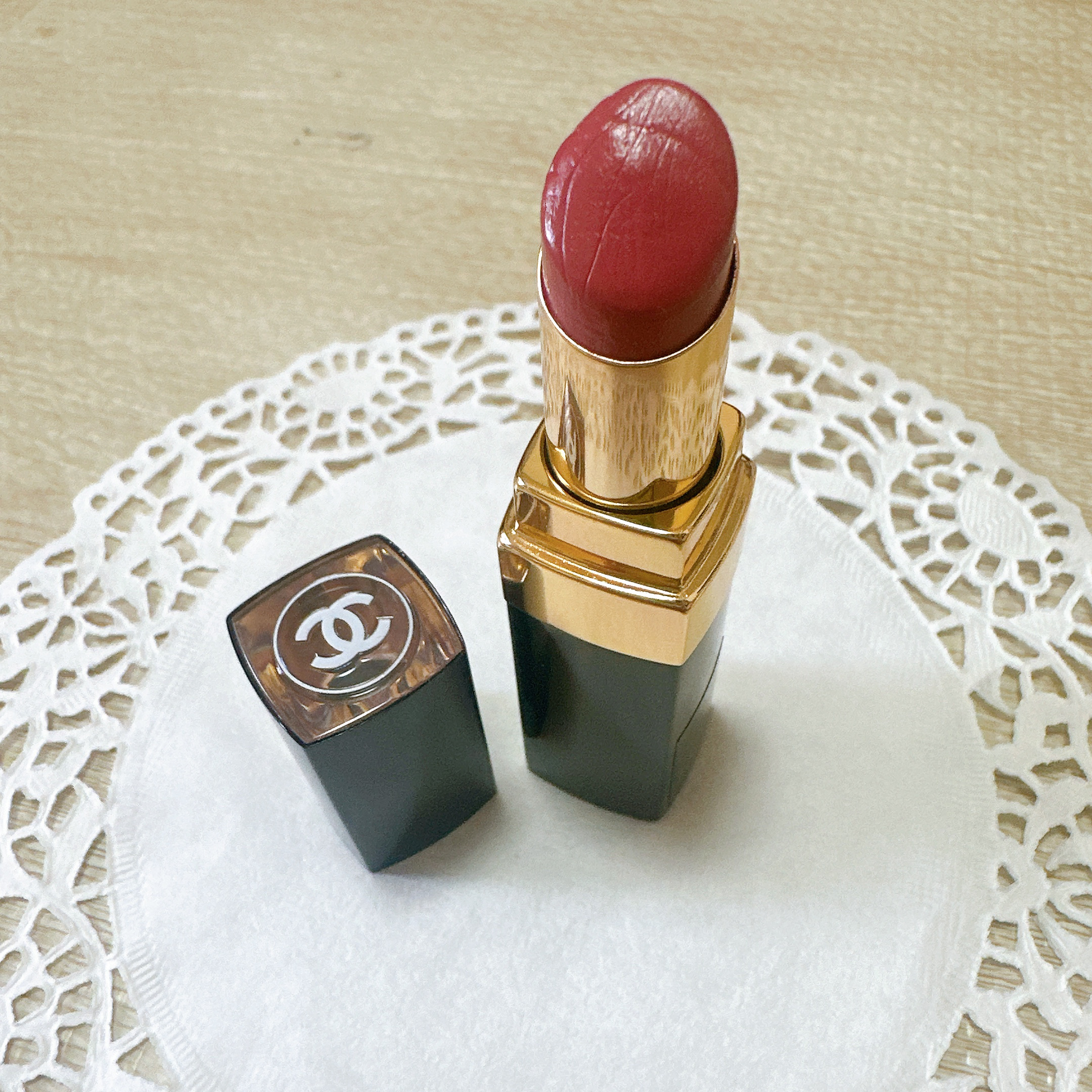 シャネル ルージュ ココ フラッシュ 144 ムーヴ CHANEL ルージュココフラッシュ 144ムーヴ