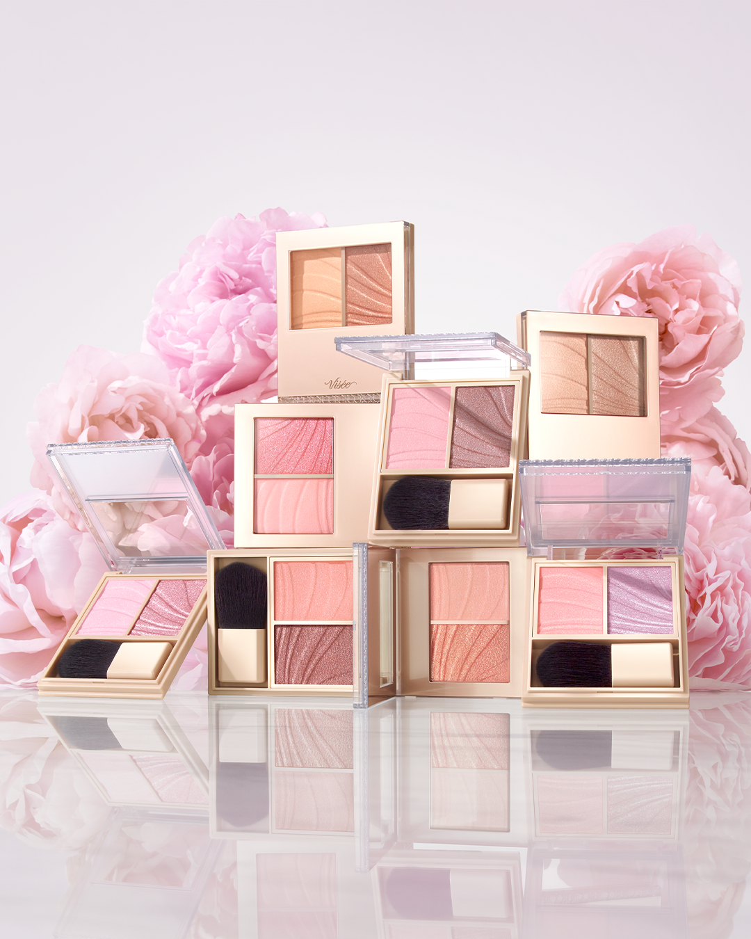 Visée(ヴィセ)Official アカウント on LIPS 「\⋱欲しい!と思ったらコメントに〖🌸〗をたくさん咲かせてね💭⋰..」(3枚目)
