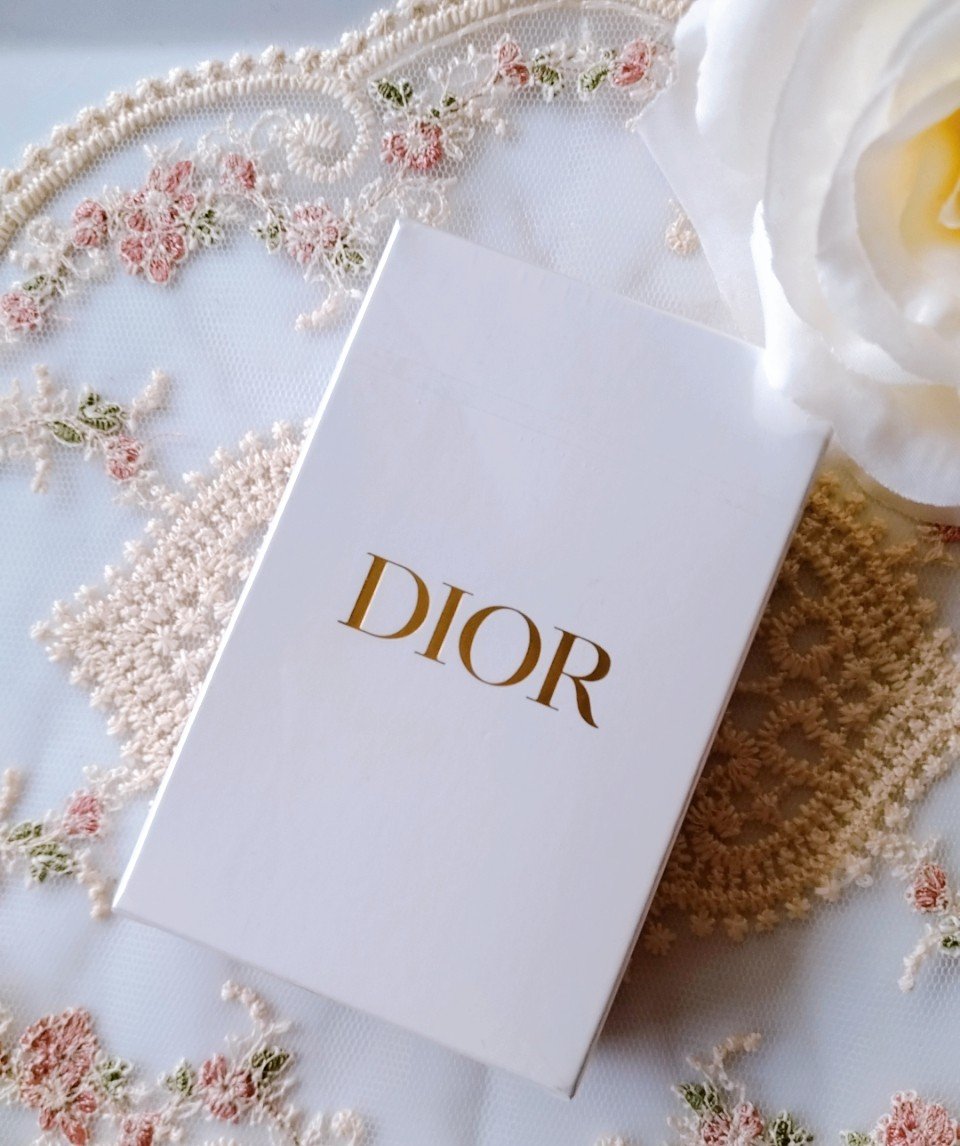 ディオール スノー エッセンス オブ ライト マイクロ ローション/Dior/化粧水を使ったクチコミ（1枚目）
