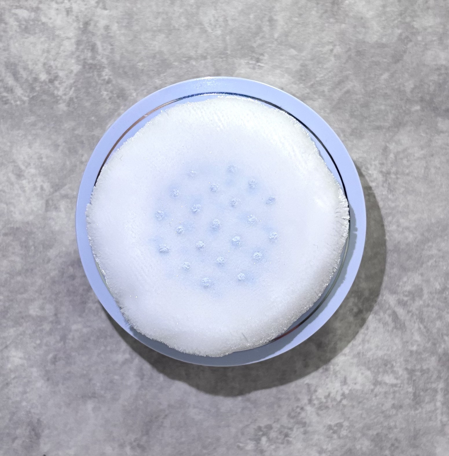 ブライトピュアルースパウダー プリズムリッチブルー/CandyDoll/ルースパウダーを使ったクチコミ（2枚目）