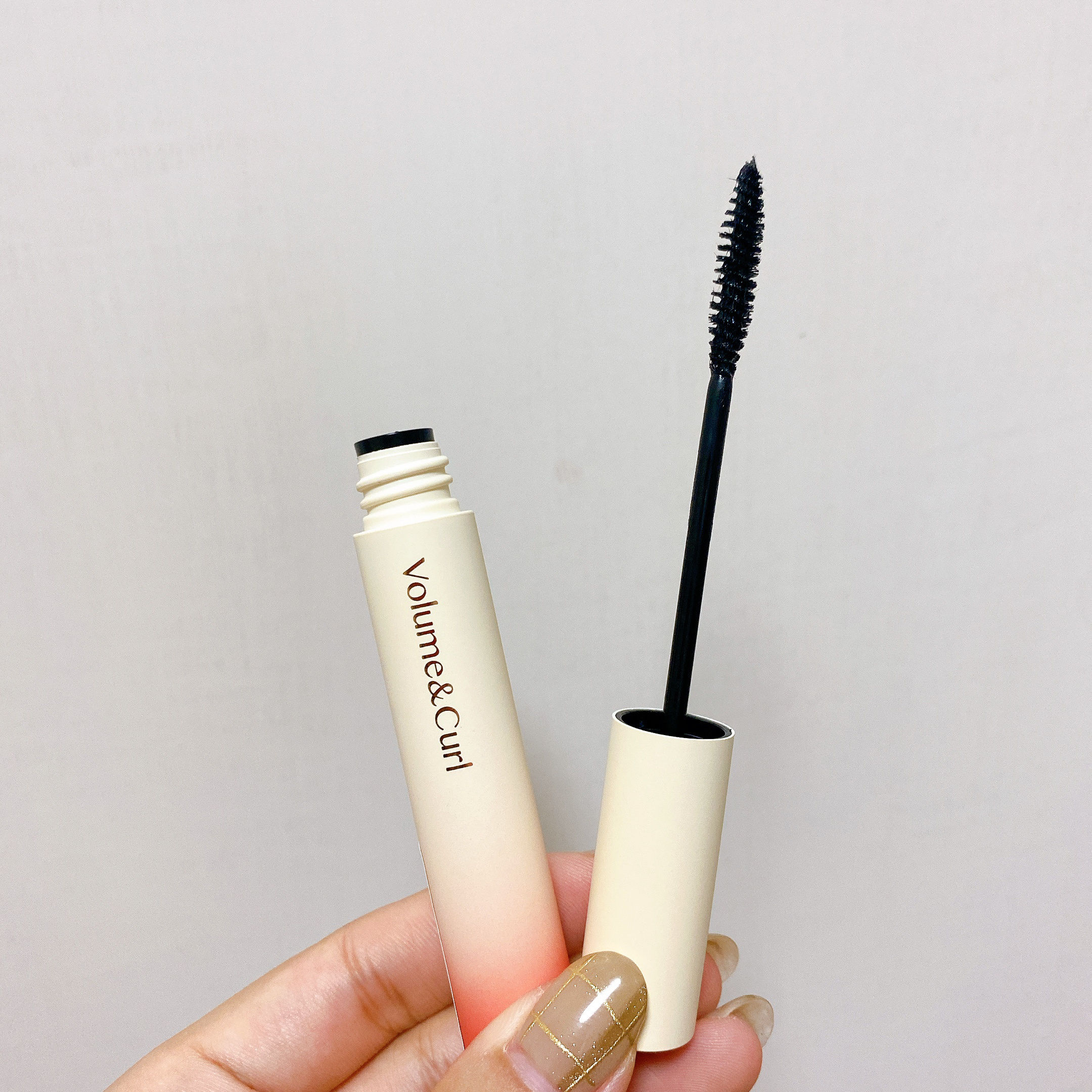 フィーJカールマスカラ ボリュームアンドカール/fwee/マスカラを使ったクチコミ（1枚目）