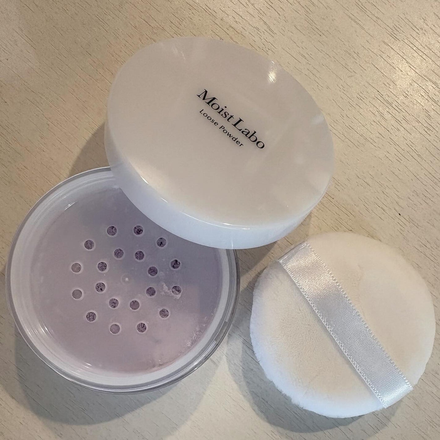 モイストラボ ルースパウダー〈くすみ防止タイプ〉/Moist Labo/ルースパウダーを使ったクチコミ(6枚目)