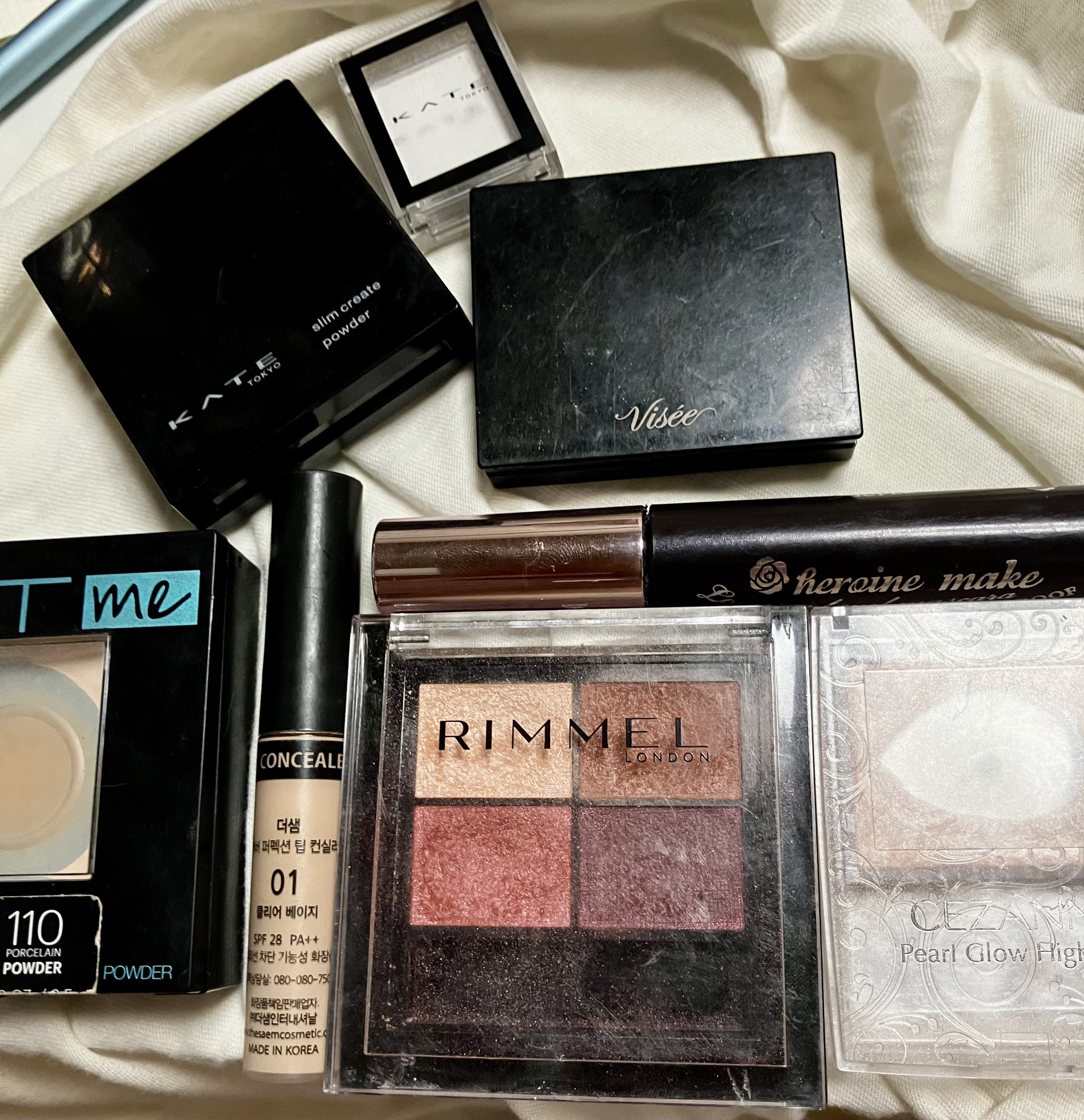 ワンダー エバー アイシャドウ/リンメル ロンドン/アイシャドウパレットを使ったクチコミ（2枚目）