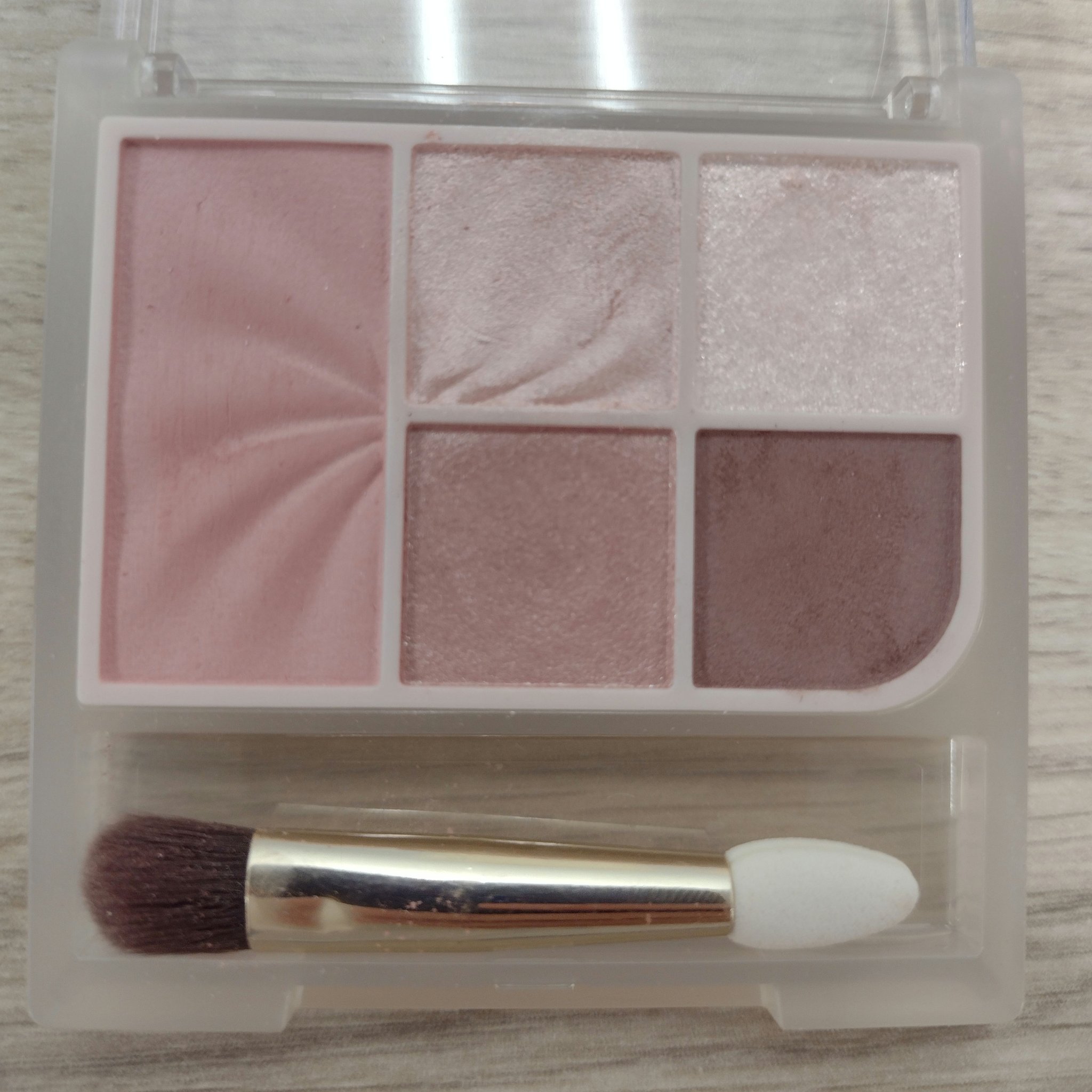 メイクアップケース(ミラー付き)/DAISO/その他化粧小物を使ったクチコミ（1枚目）