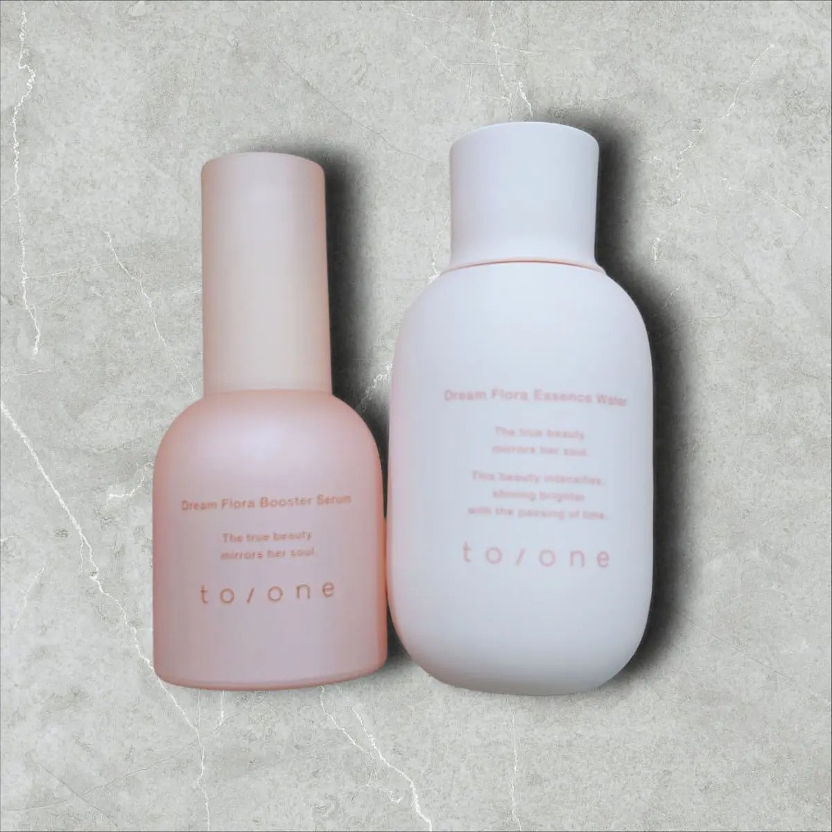 トーン ドリーム フローラシリーズ
キーワードは #花と発酵とサイエンス

香りが優しくてかなり好み💗

ブースターはとろみがあって次に使う化粧水のなじみが良くなる😊
化粧水は惜しみなく水分を与えたい方に
#toone #肌が飲むイオン