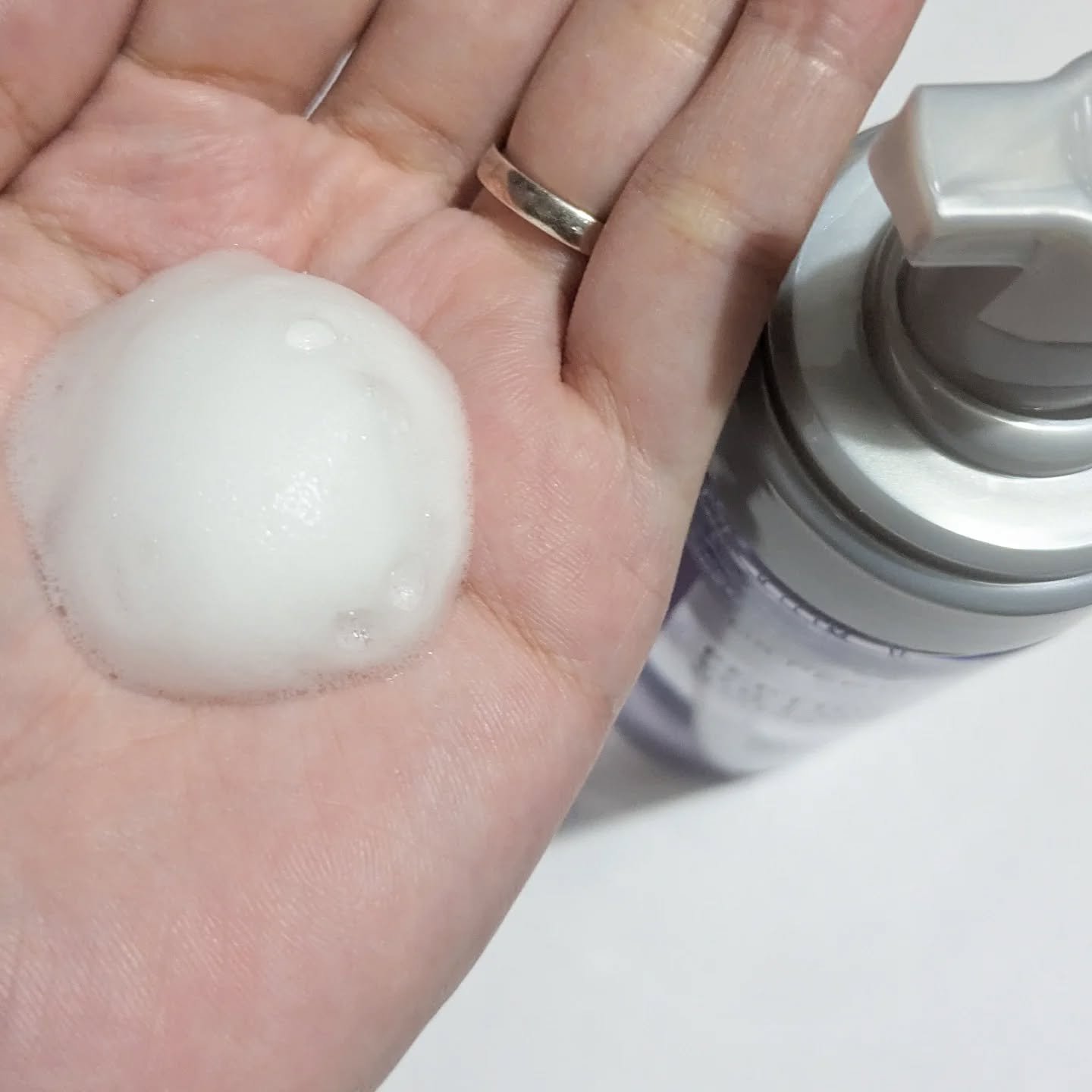 ペプチドボリュームウォーターグローセラム/DR.PEPTI/美容液を使ったクチコミ（3枚目）