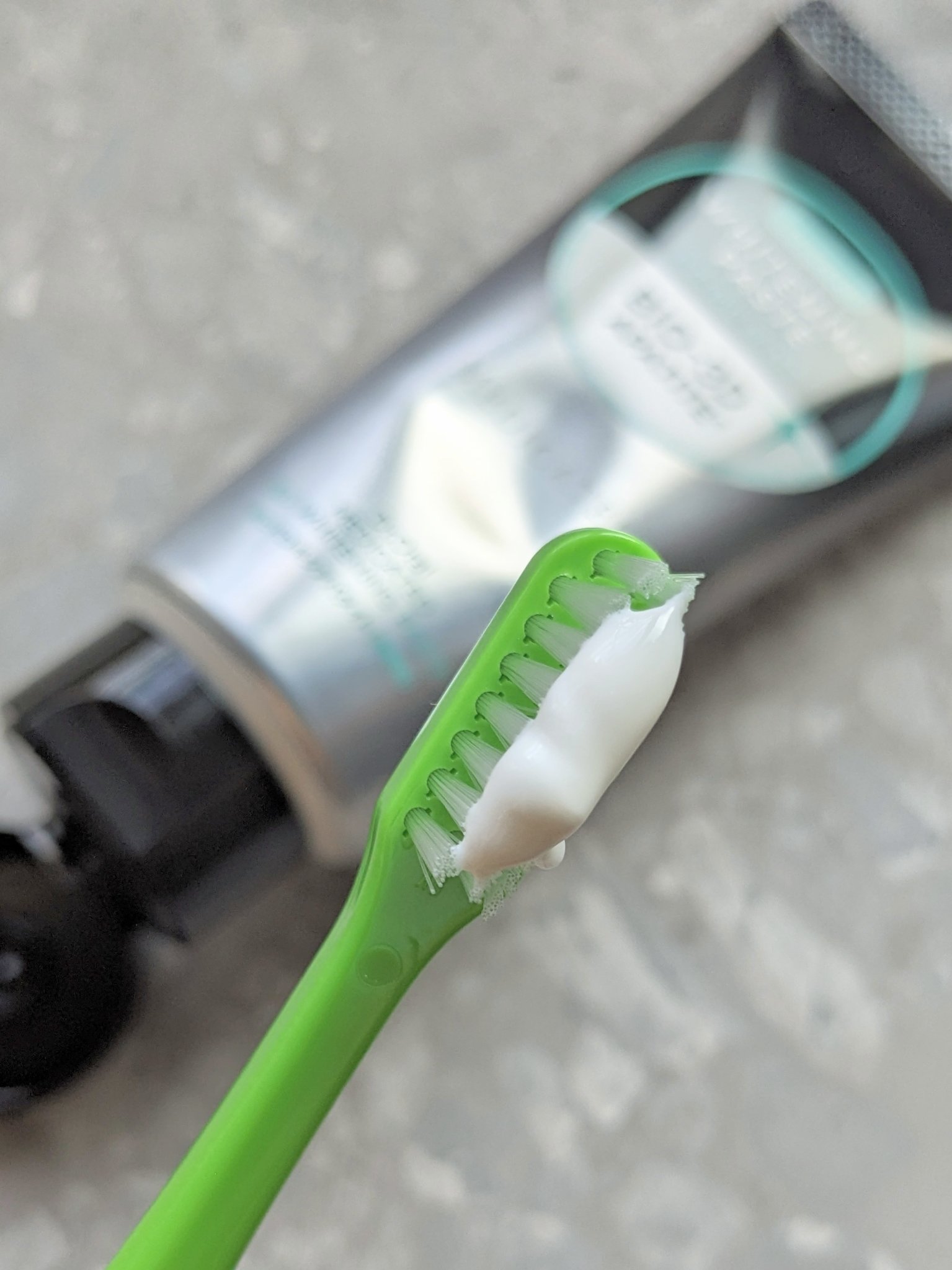 Dr.オーラル 薬用3Dホワイトニングペースト/Dr.Oral/歯磨き粉を使ったクチコミ（3枚目）