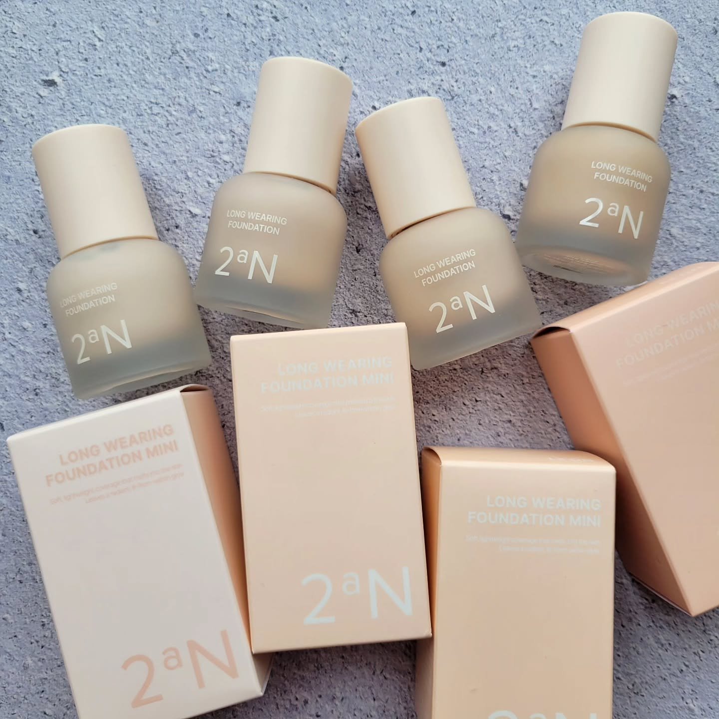 ロングウェアリング ファンデーション ミニ/2aN/リキッドファンデーションを使ったクチコミ（1枚目）