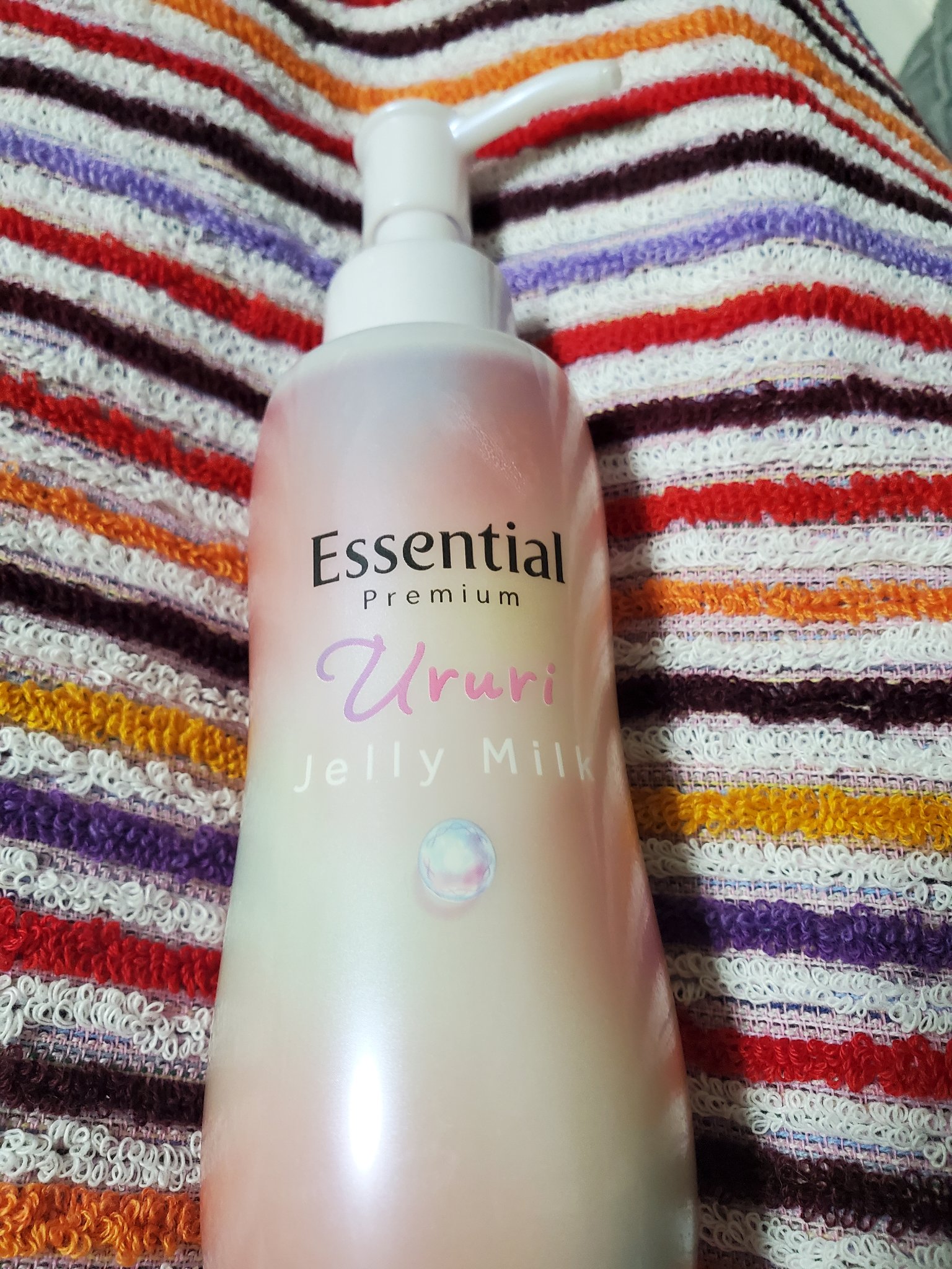 エッセンシャル プレミアム うるりジェリーミルク/エッセンシャル/ヘアミルクを使ったクチコミ（1枚目）