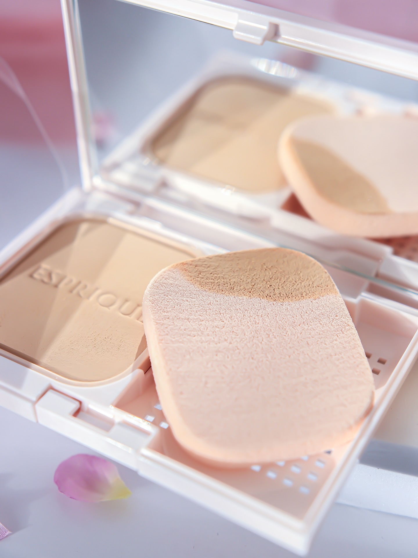 メルティセラム グロウパウダー/ESPRIQUE/パウダーファンデーションを使ったクチコミ（3枚目）