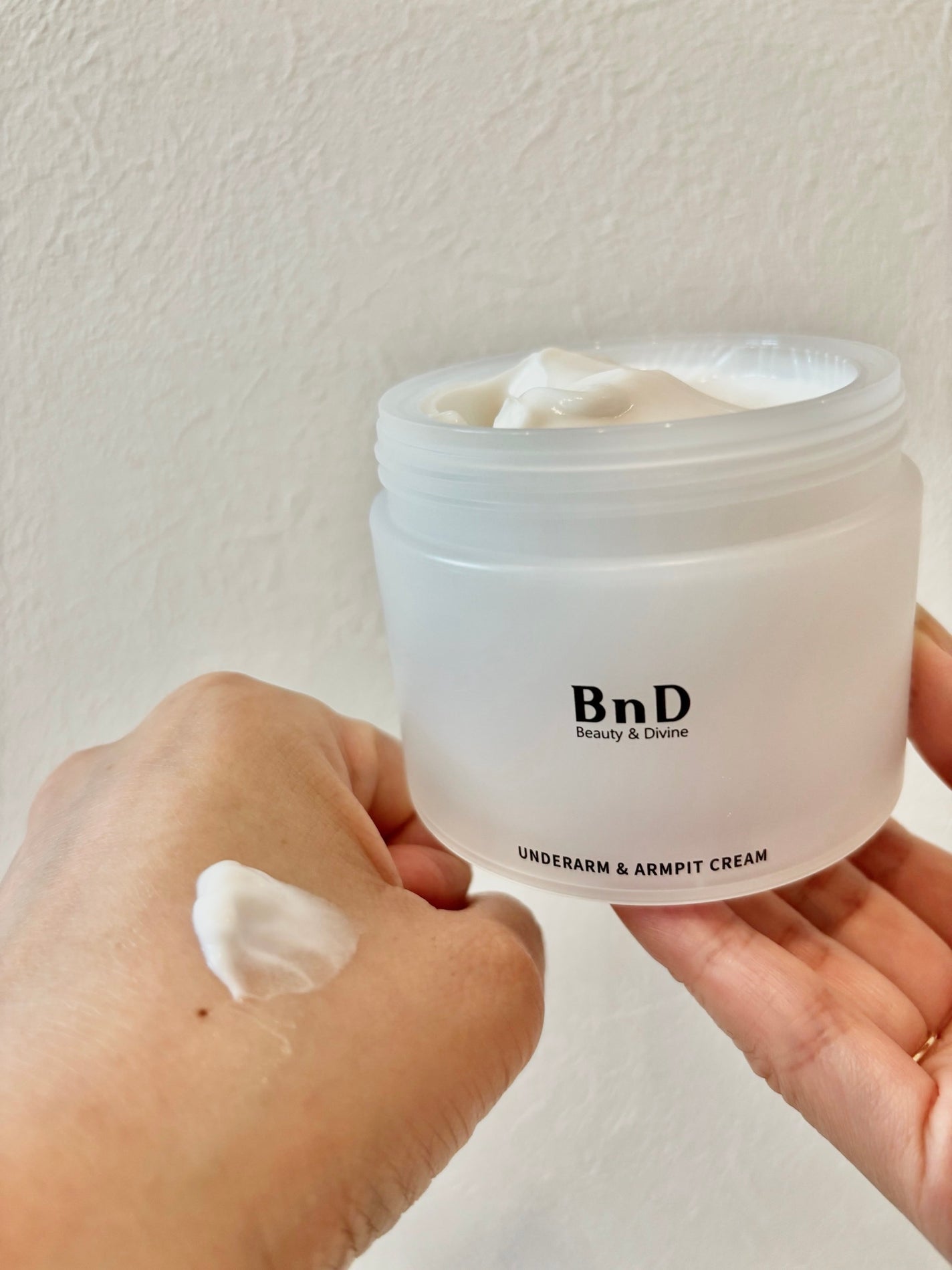 BnDアンダーアームクリーム(ボディクリーム)/BnD/デリケートゾーンケアを使ったクチコミ(2枚目)