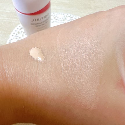 エッセンス スキングロウ ファンデーション 240 Quartz/SHISEIDO/リキッドファンデーションの画像