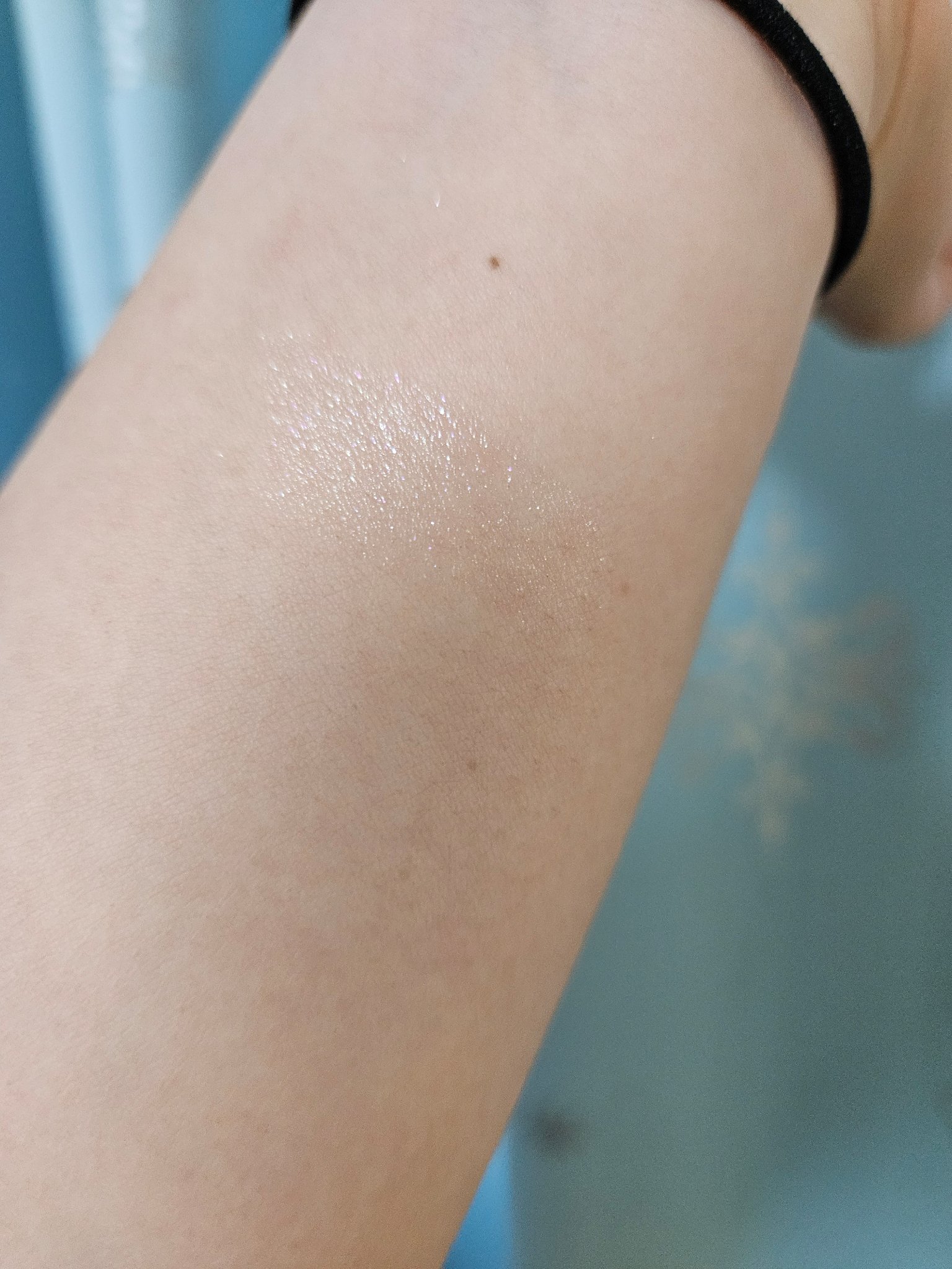 グレイシャーヴィーガンリップバーム/unleashia/リップバームを使ったクチコミ（3枚目）