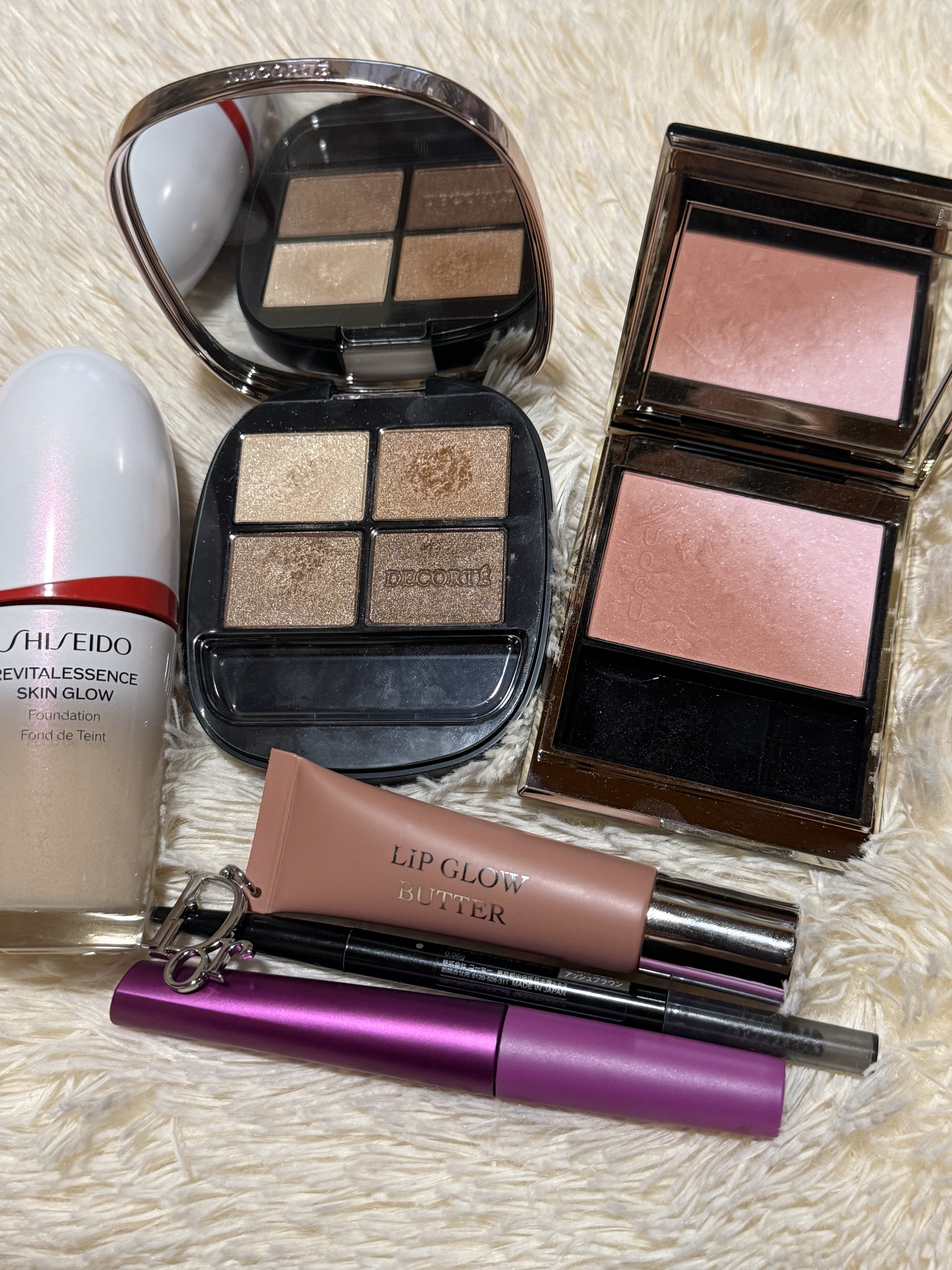 ブラーリング カラー ブラッシュ 07 彩望 -AYANOZOMI (ピュアレッド × クリアピンク)/SUQQU/パウダーチークを使ったクチコミ（1枚目）