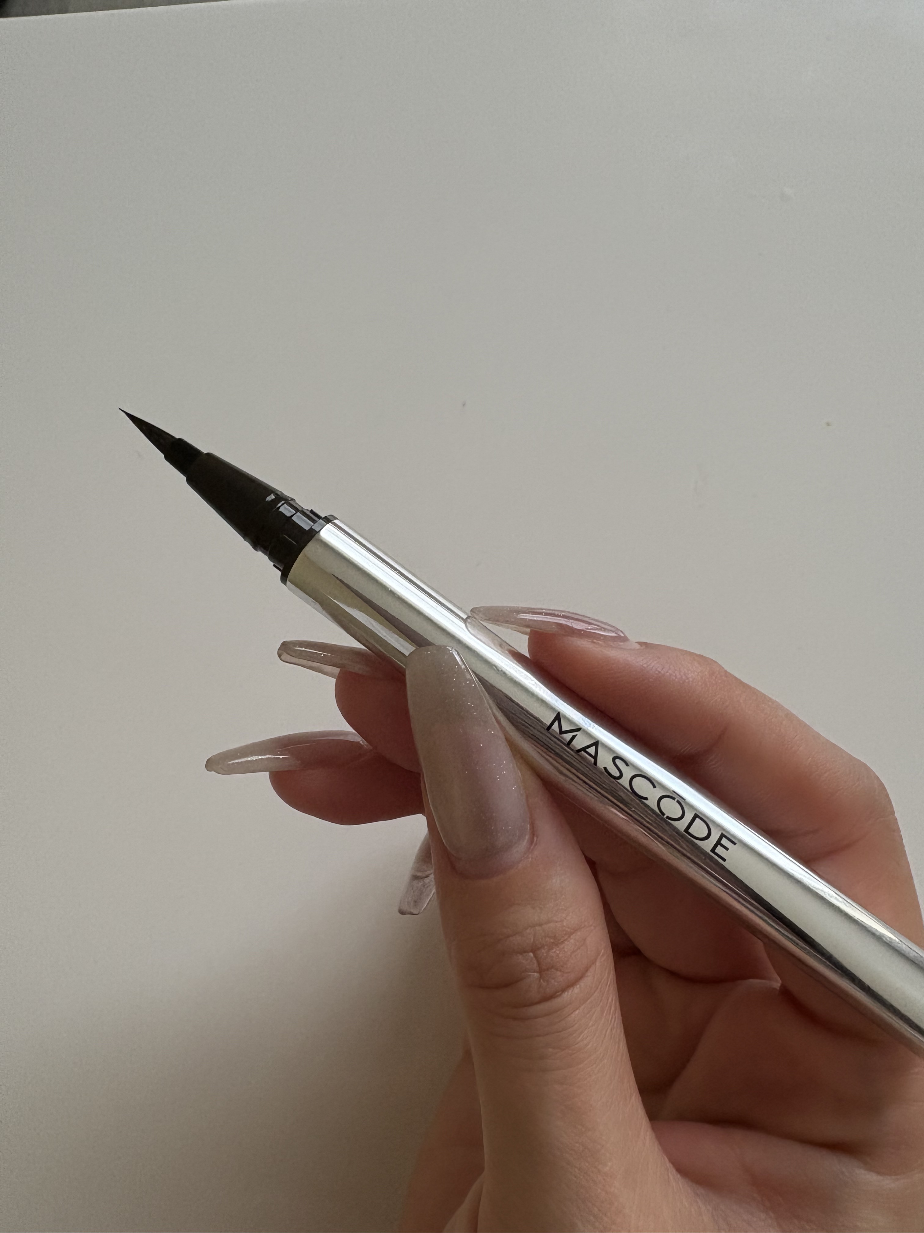 マスコード　スリークリキッド　アイライナー　/MASCODE/リキッドアイライナーを使ったクチコミ（1枚目）