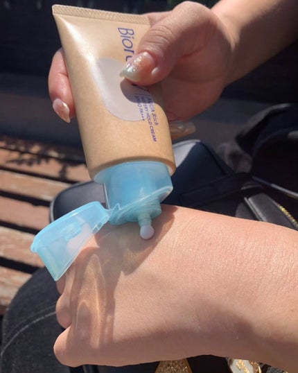 ビオレUV アクアリッチ ウォータリーホールドクリーム(水肌記憶UV)/ビオレ/日焼け止めクリームを使ったクチコミ(2枚目)