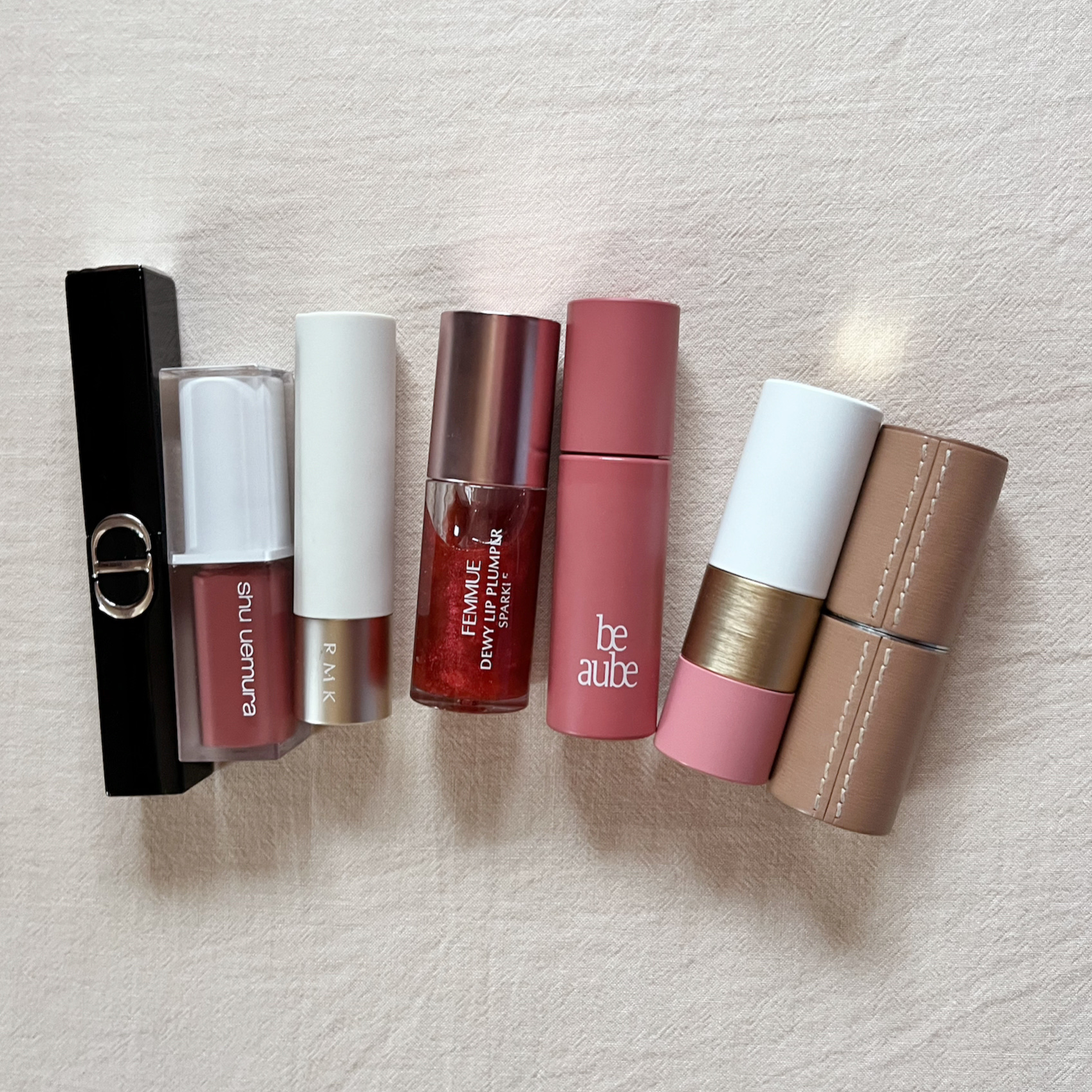 試してみた】ラ ブーシュ•ルージュ La Bouche Rougeの人気色