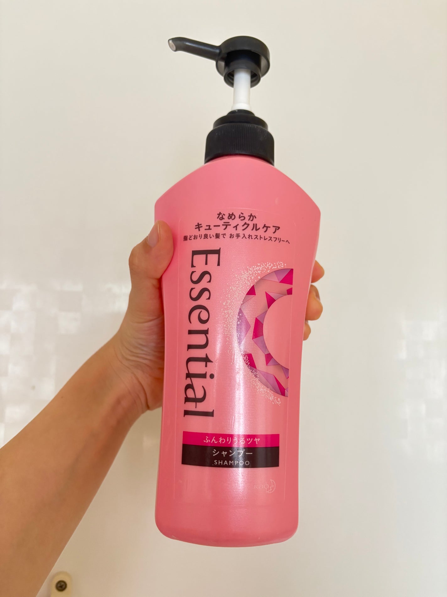 ふんわりうるツヤ シャンプー/コンディショナー/エッセンシャル/市販シャンプーを使ったクチコミ(1枚目)